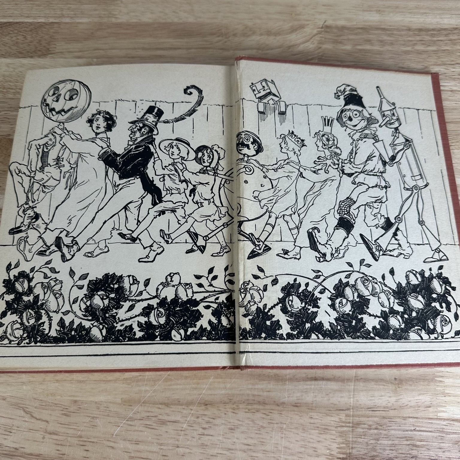 The Scarecrow of Oz L. Frank Baum 1915 First Edition John R. Neill Illustrated