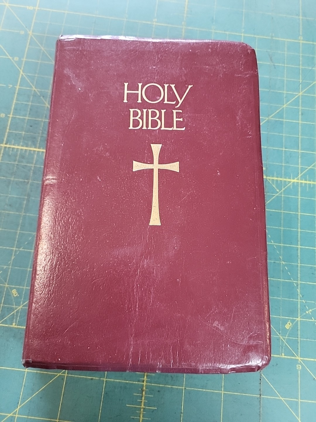 Catholic First Communion Holy Bible – 9053NCBG – Catholic Bible Press -SEE PHOT