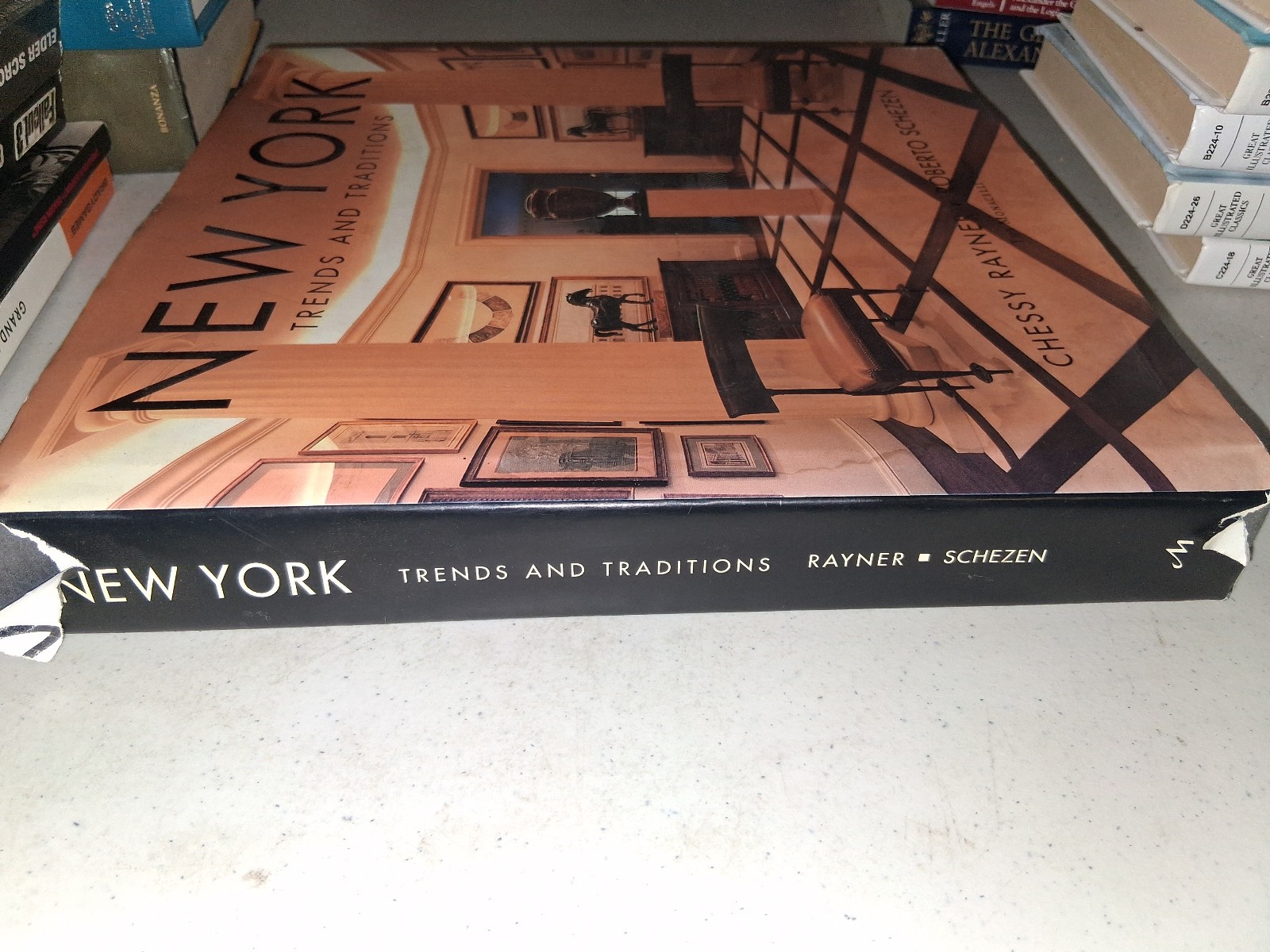 New York Trends And Traditions By Rayner & Schezen HC Int Design Monacelli 1997