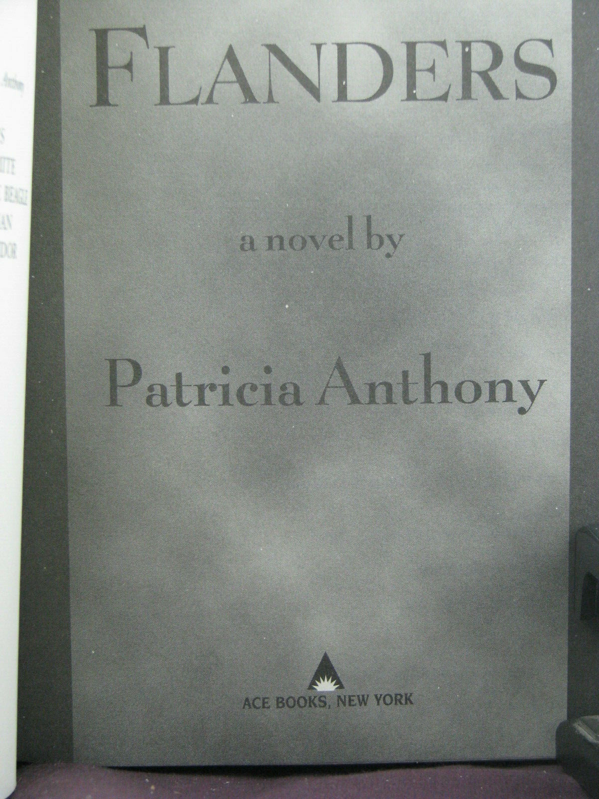 1st, Flanders by Patricia Anthony (1998,HB) horror/dark fantasy, 2nd place Locus