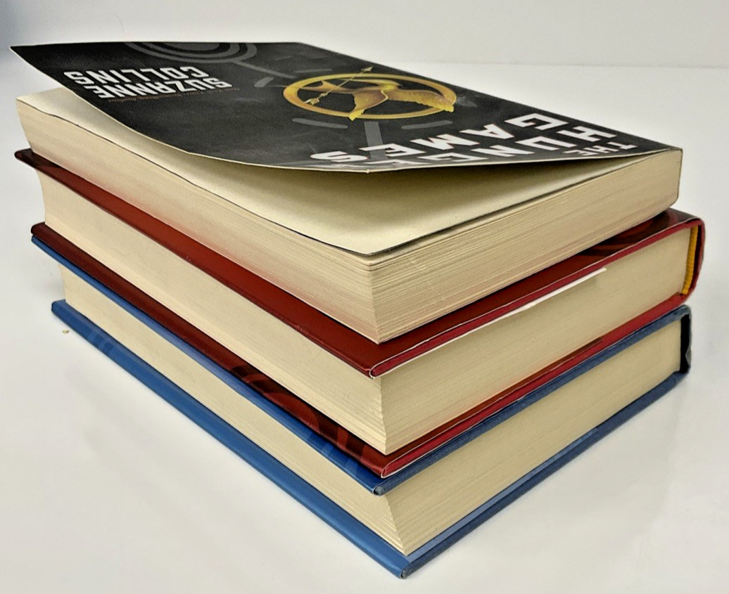 Hunger Games Trilogy, Set of Three, by Suzanne Collins