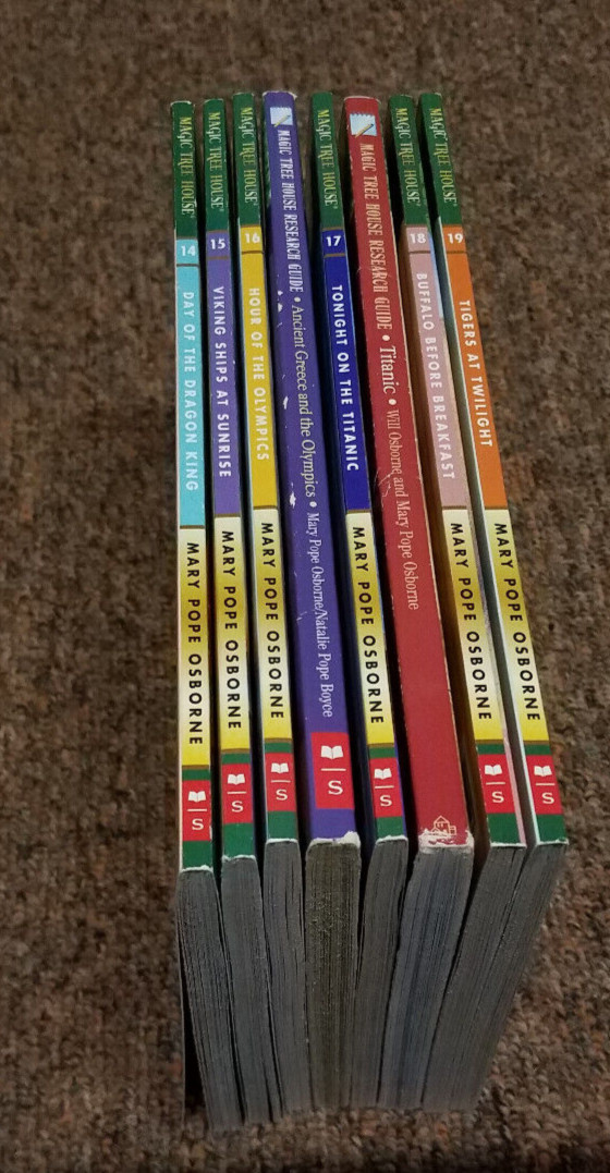 MARY POPE OSBORNE 8 books SERIES: MAGIC TREE HOUSE, TIGERS AT TWILIGHT