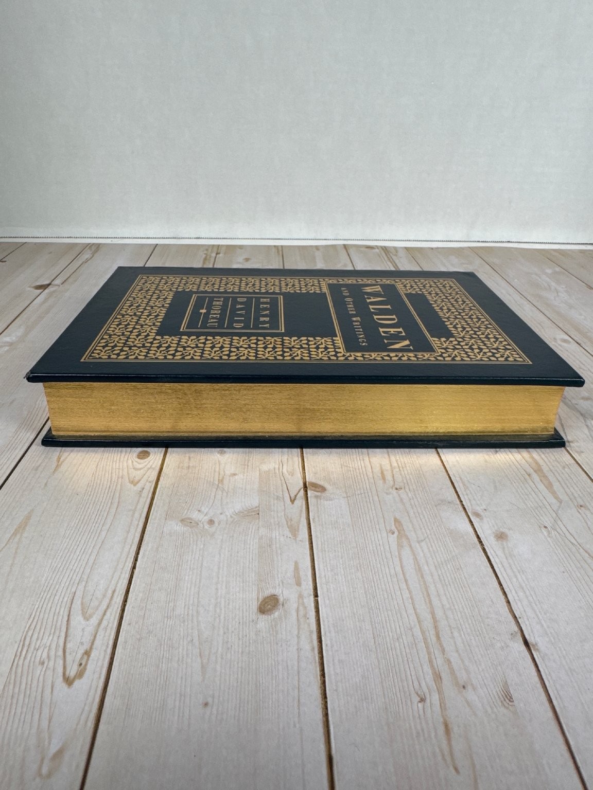 Walden & Other Writings Thoreau 1992 Barnes & Noble Collectible Edition