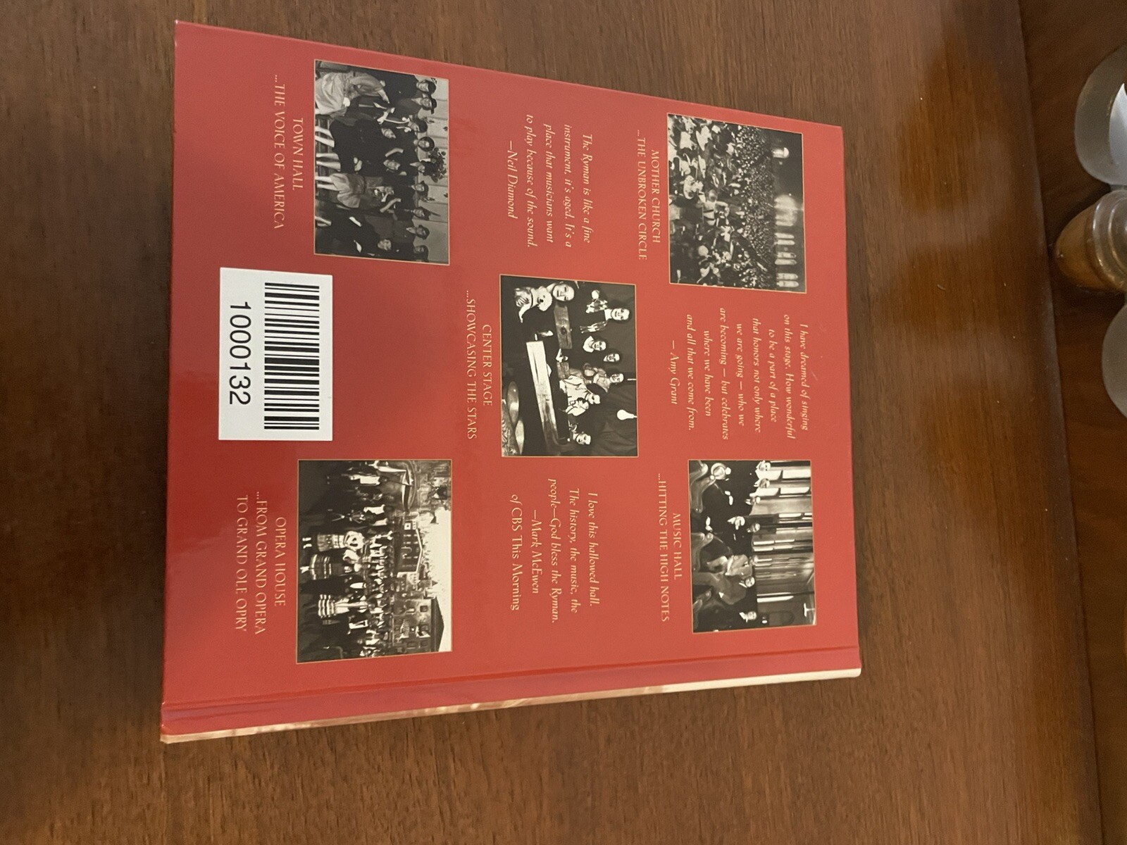 Book-The Ryman Remembers/recipes and recollections of the auditorium/191 pages.