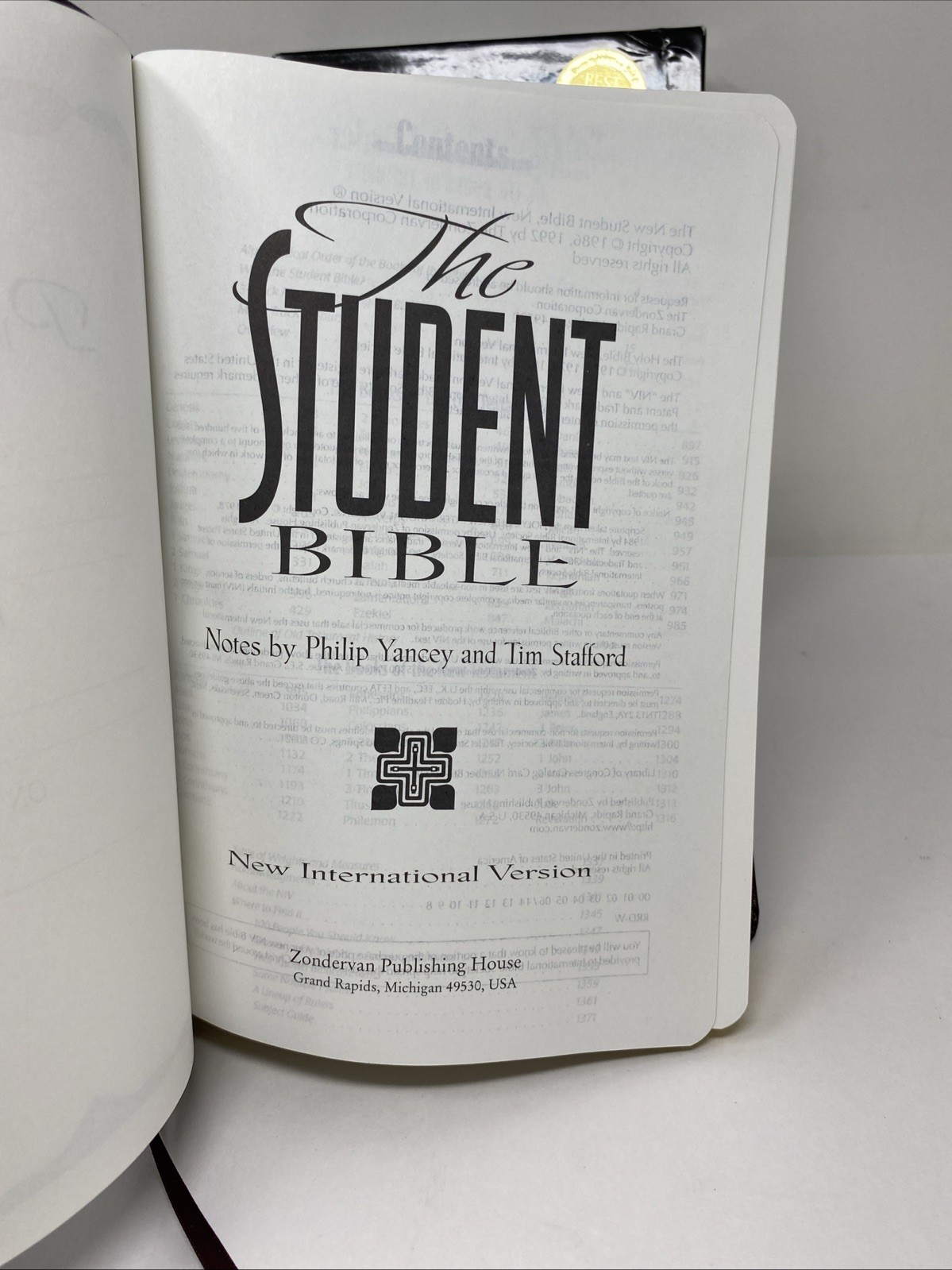 Student Bible NIV 1984 Burgundy Bonded Leather 2006 Print Clean Pages Box