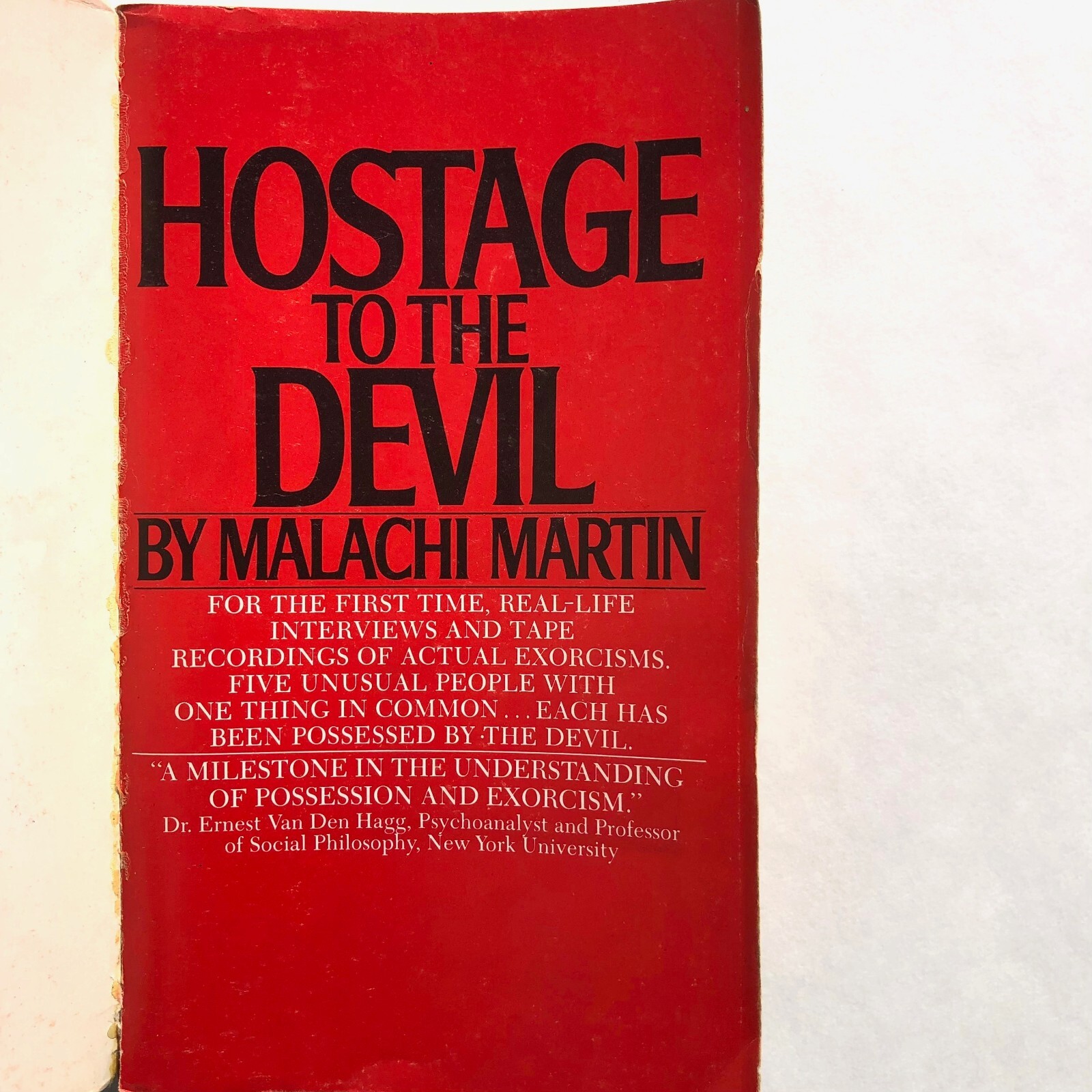 Hostage To The Devil by Malachi Martin 055310408X paperback occult paranormal