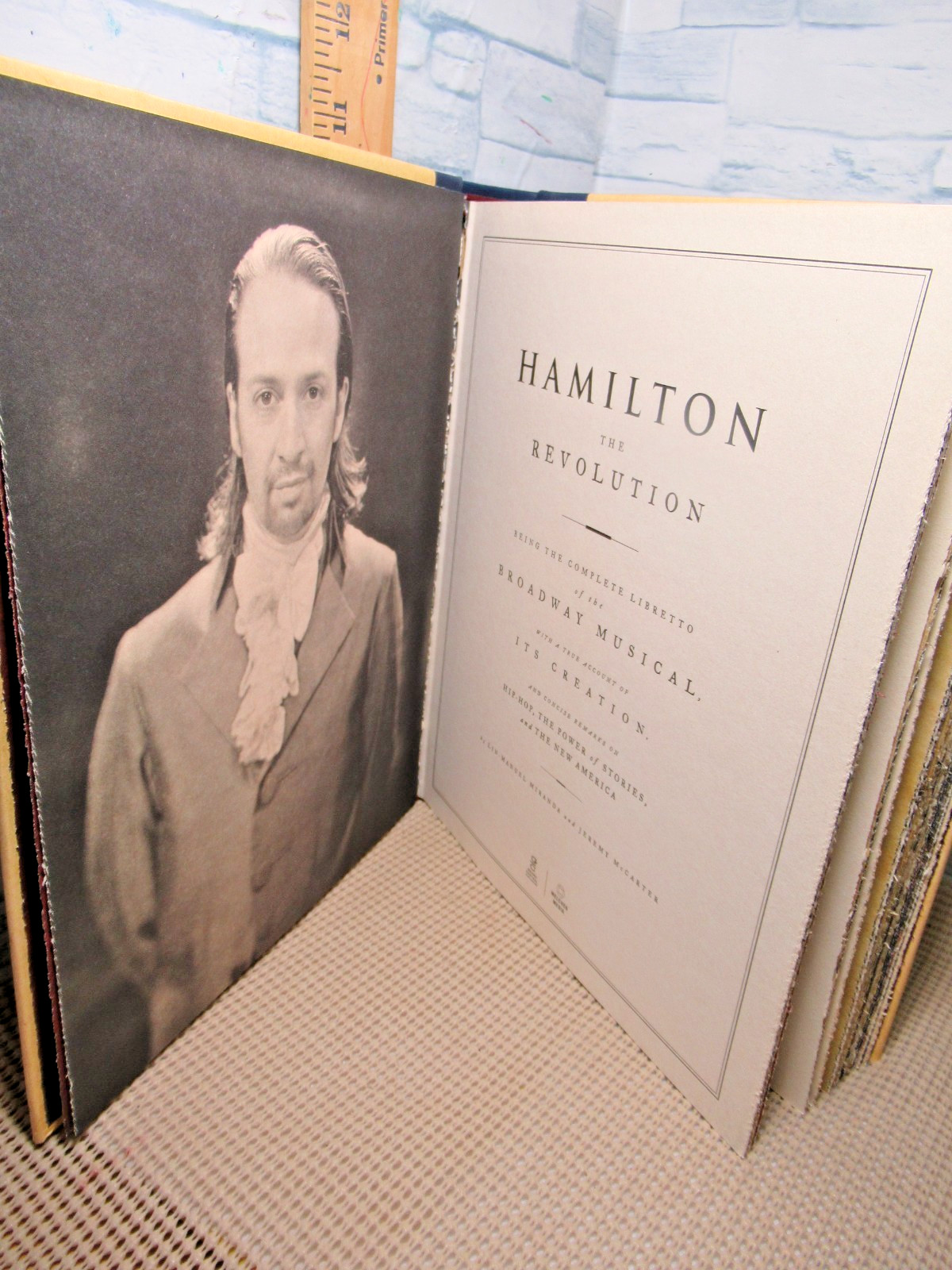 Hamilton: The Revolution / Hardcover /2016 / by Lin-Manuel Miranda