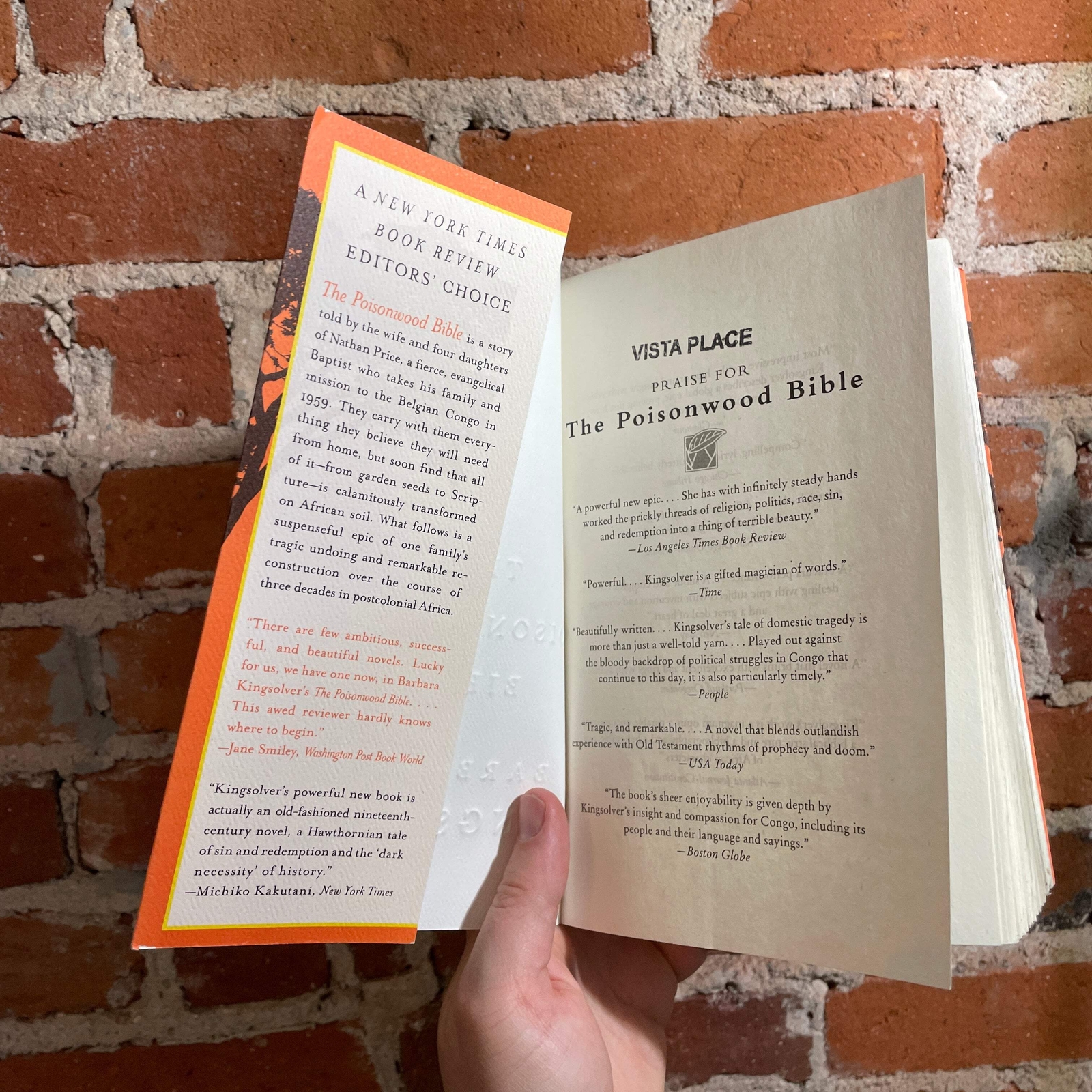 The Poisonwood Bible – Barbara Kingsolver 2005 Harper Perennial Trade Paperback