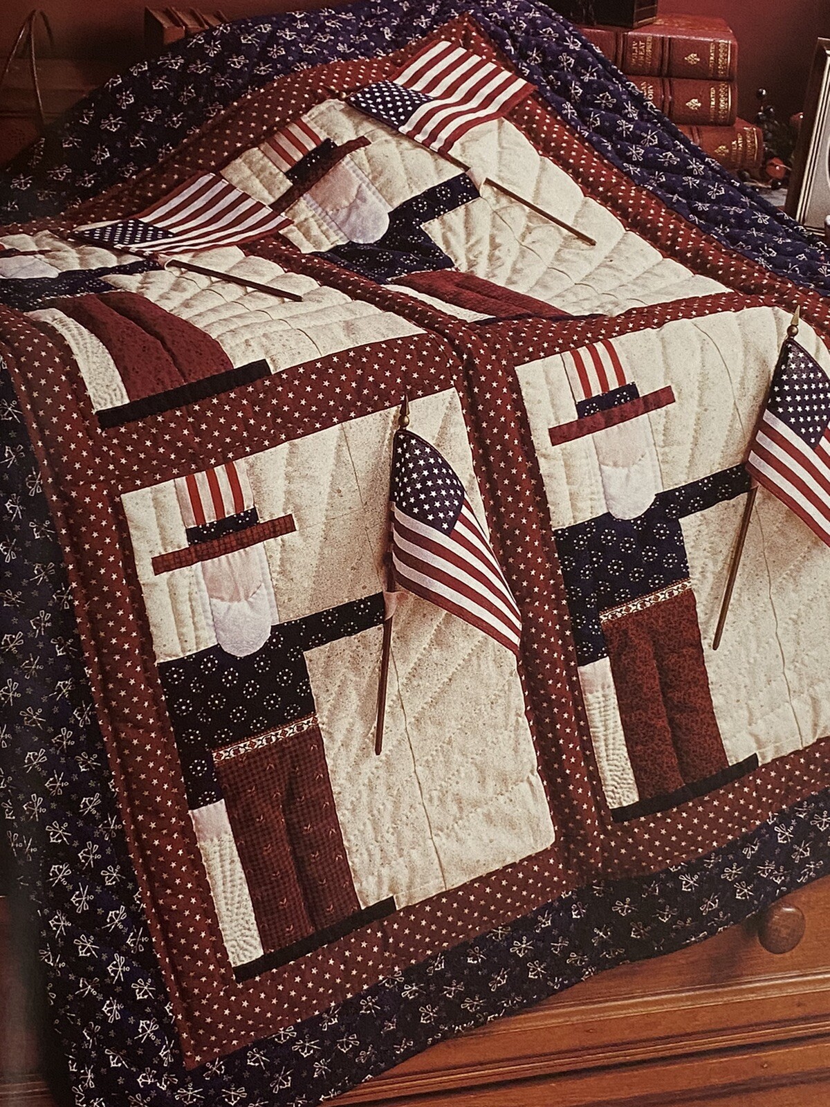 Better Homes & Gardens “Designers & Their Quilts” 129 Pages Leisure Arts