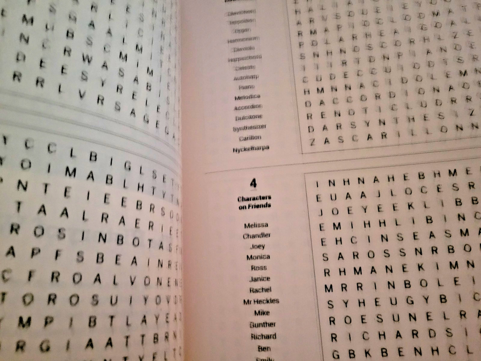 LA Times Word Search – Special Edition – 162 Themed Puzzles – Challenge & Soothe