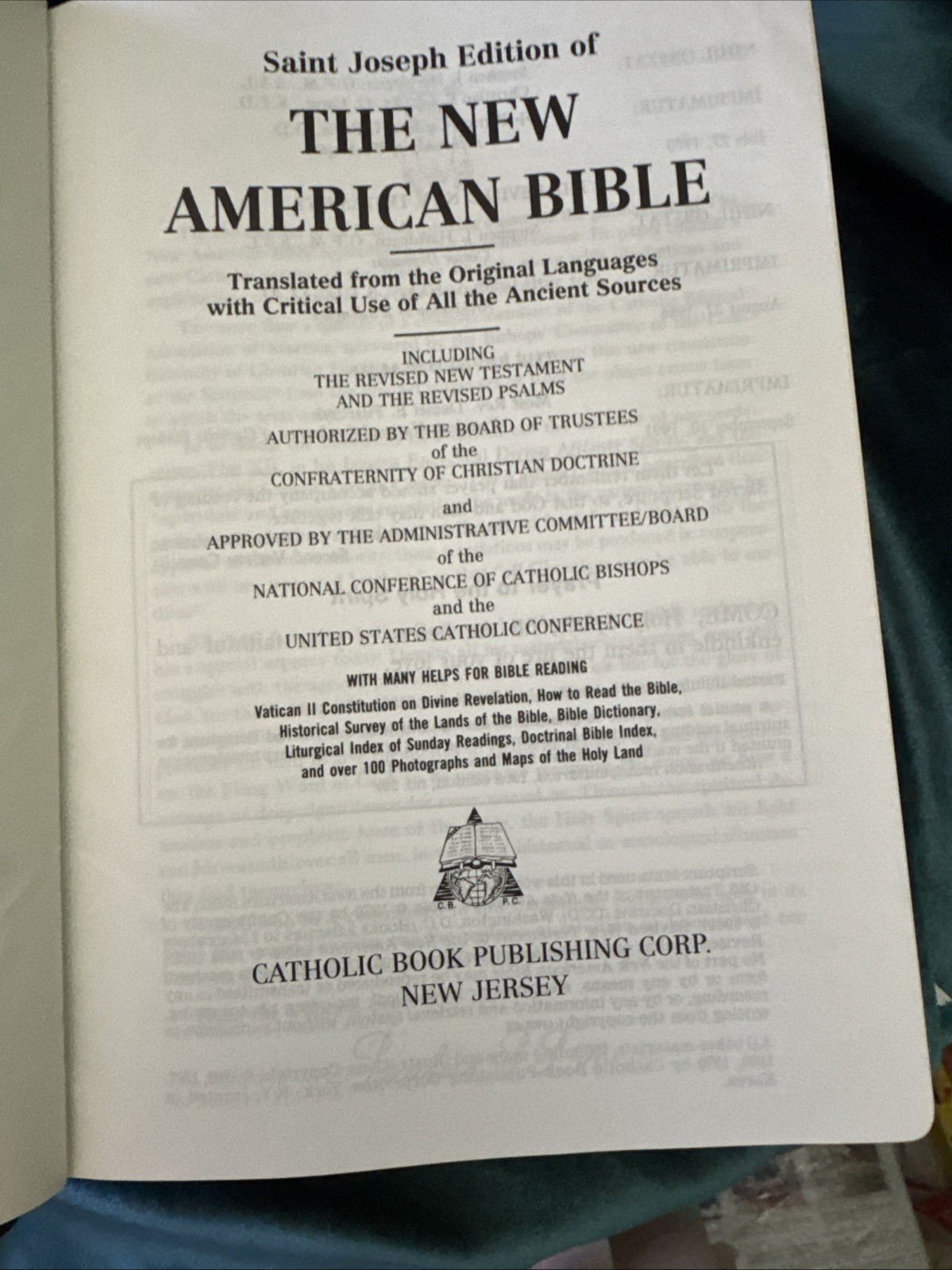 The New American Bible Saint Joseph Edition, Large Type, Illustrated 1992