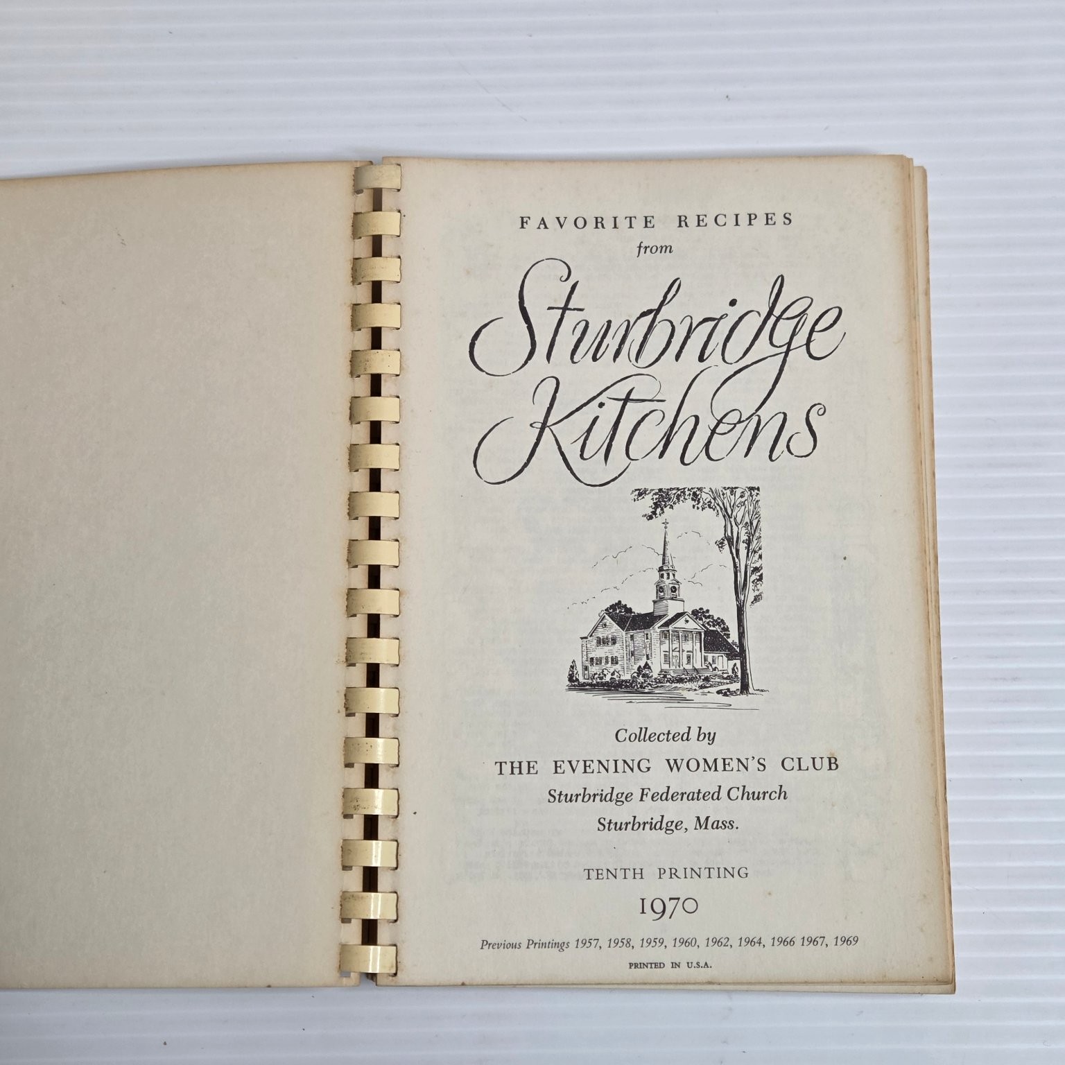 Sturbridge Kitchens Cookbook 1970 10th Printing Community Recipes Massachusetts