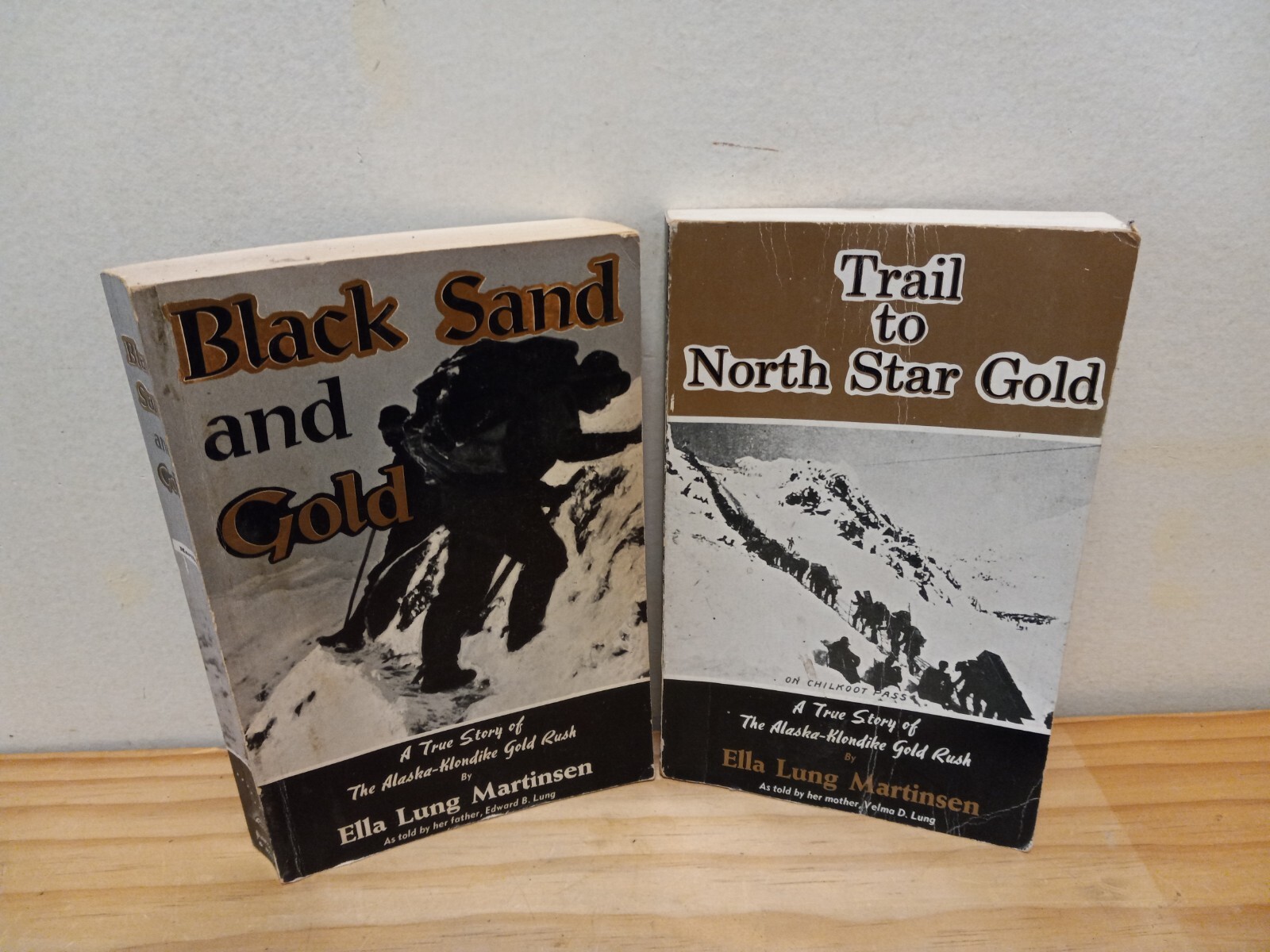 2 Lot Ella Lung Martinsen – Black Sand and Gold/Trail to North Star – PB – Good