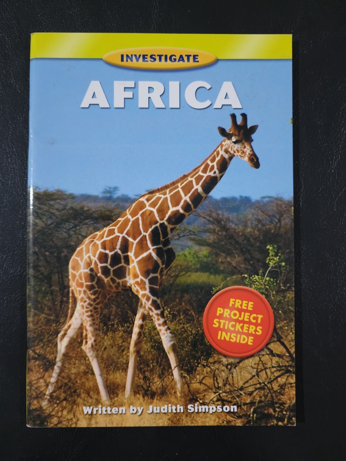 Africa (Investigate Series) by Judith Simpson – Paperback