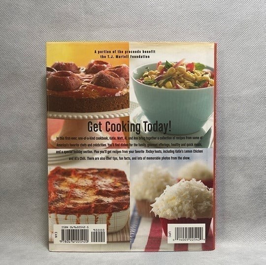 Today Show Chefs Celebrities Kitchen Cookbook Katie Matt Al Ann 223 Pages VG