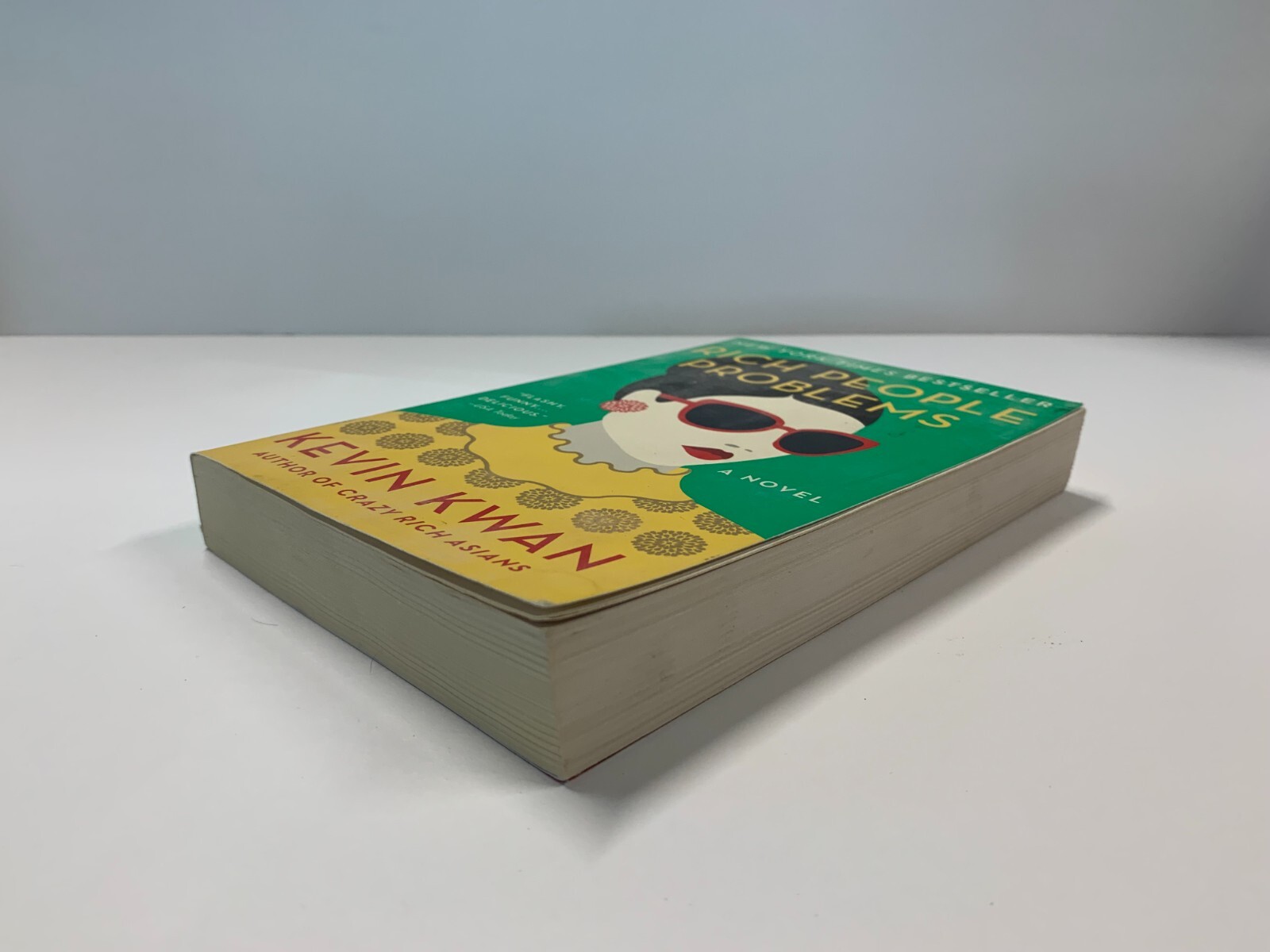 Crazy Rich Asians Trilogy Ser.: Rich People Problems by Kevin Kwan (2018, Trade