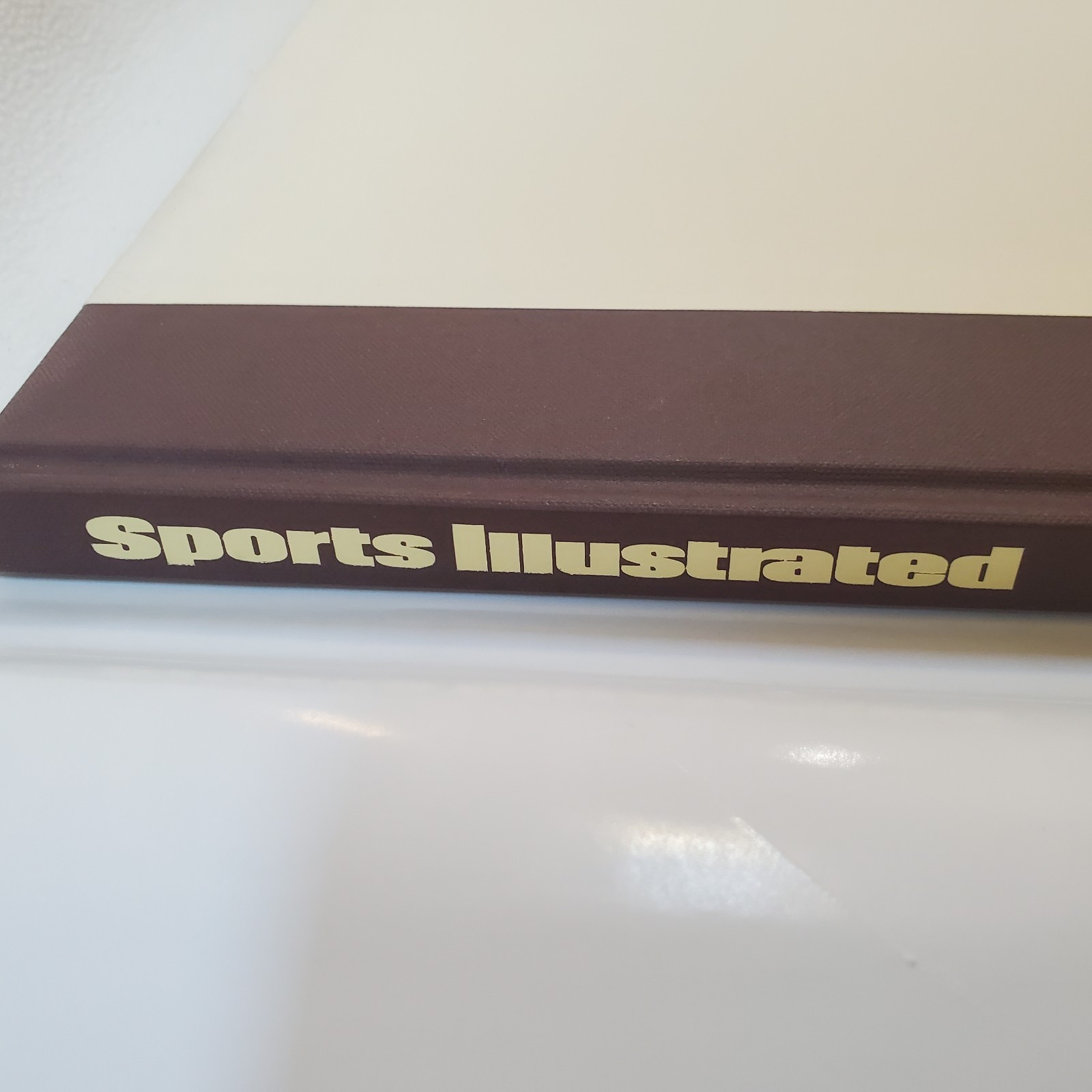 Sports Illustrated Swimsuit Portfolio Idyllic Shores Kate Upton Jacket 2014 Rare