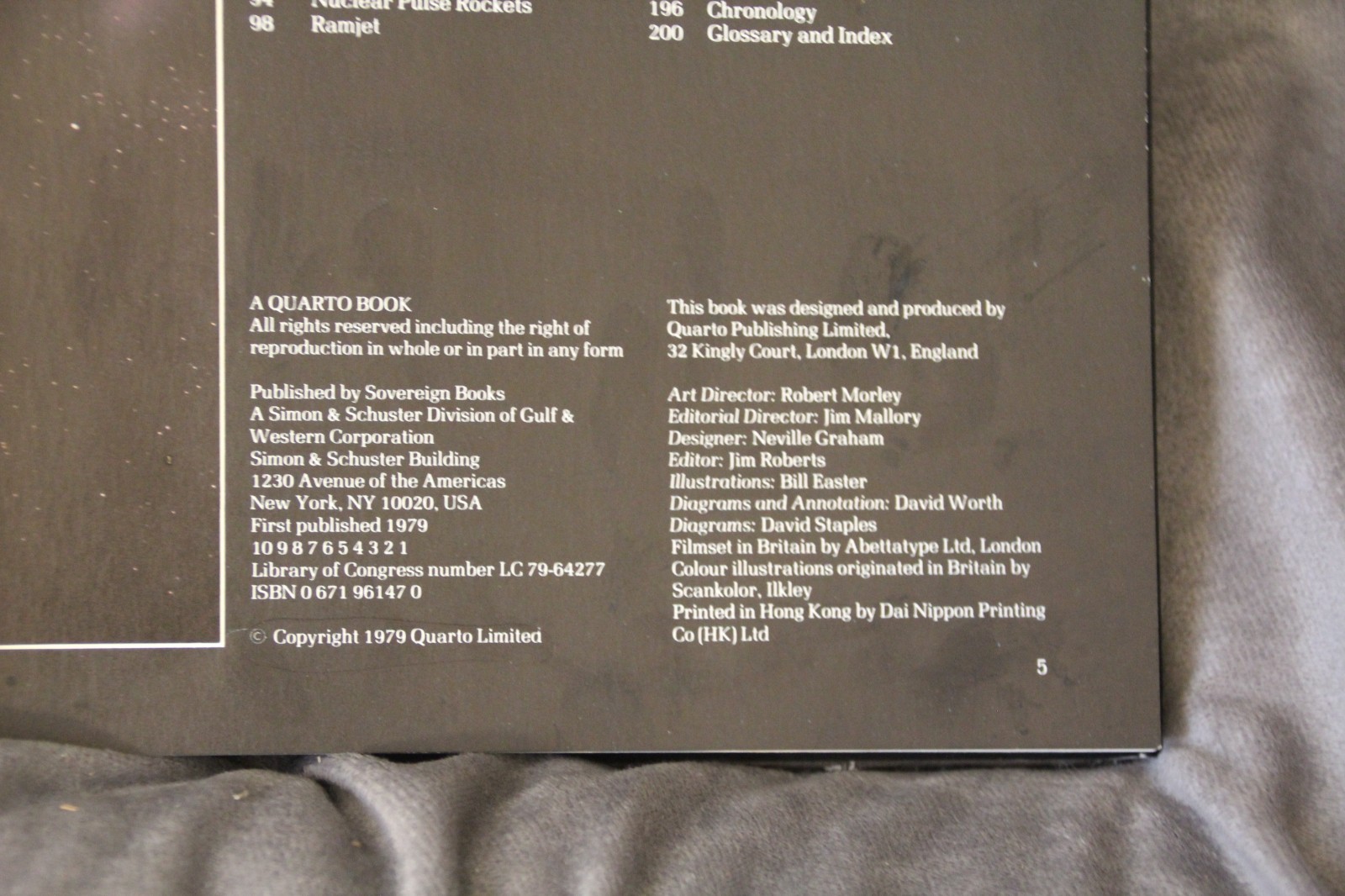 Space Traveller’s Handbook by Freeman, Michael Hardback Dust Jacket