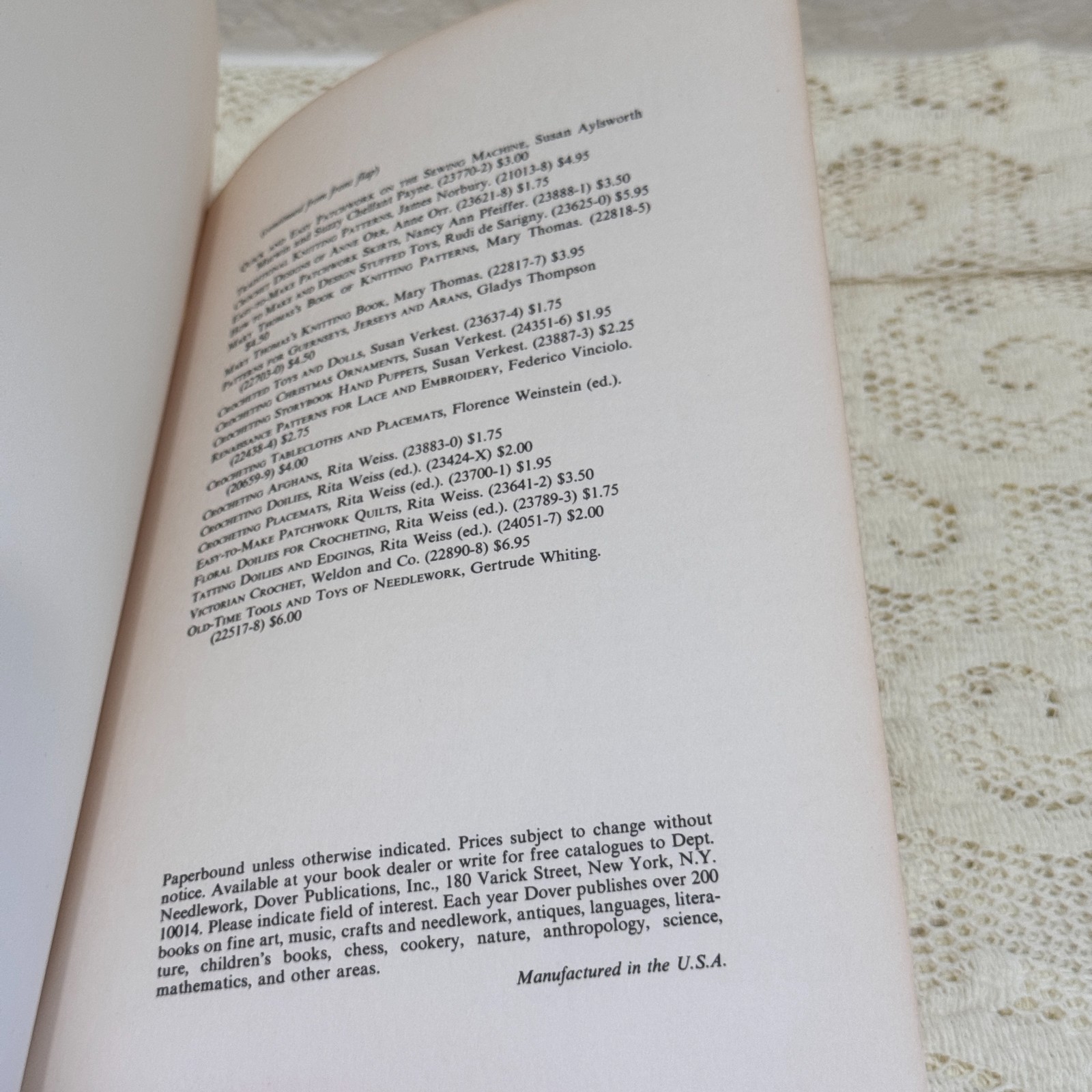 Lot 2 Vintage Lace Book History of Lace Palliser Dictionary Pat Earnshaw Textile