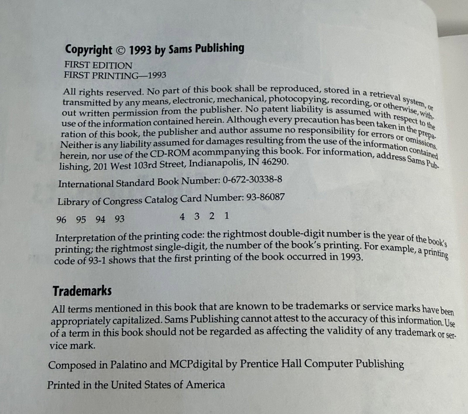 File Formats Computer Books PB Lot of 2 Very Good Graphics Window