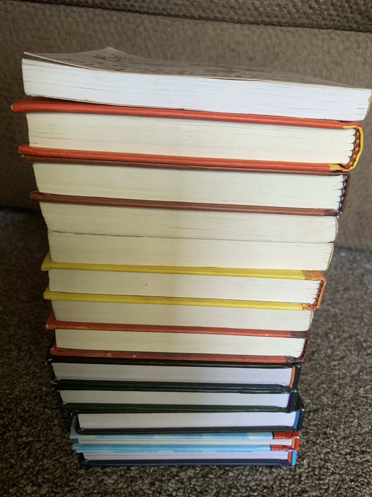 Chapter Books-Wimpy Kid-Dog Man-Cat Kid-Captain Underpants Lot Of 13 HB & PB