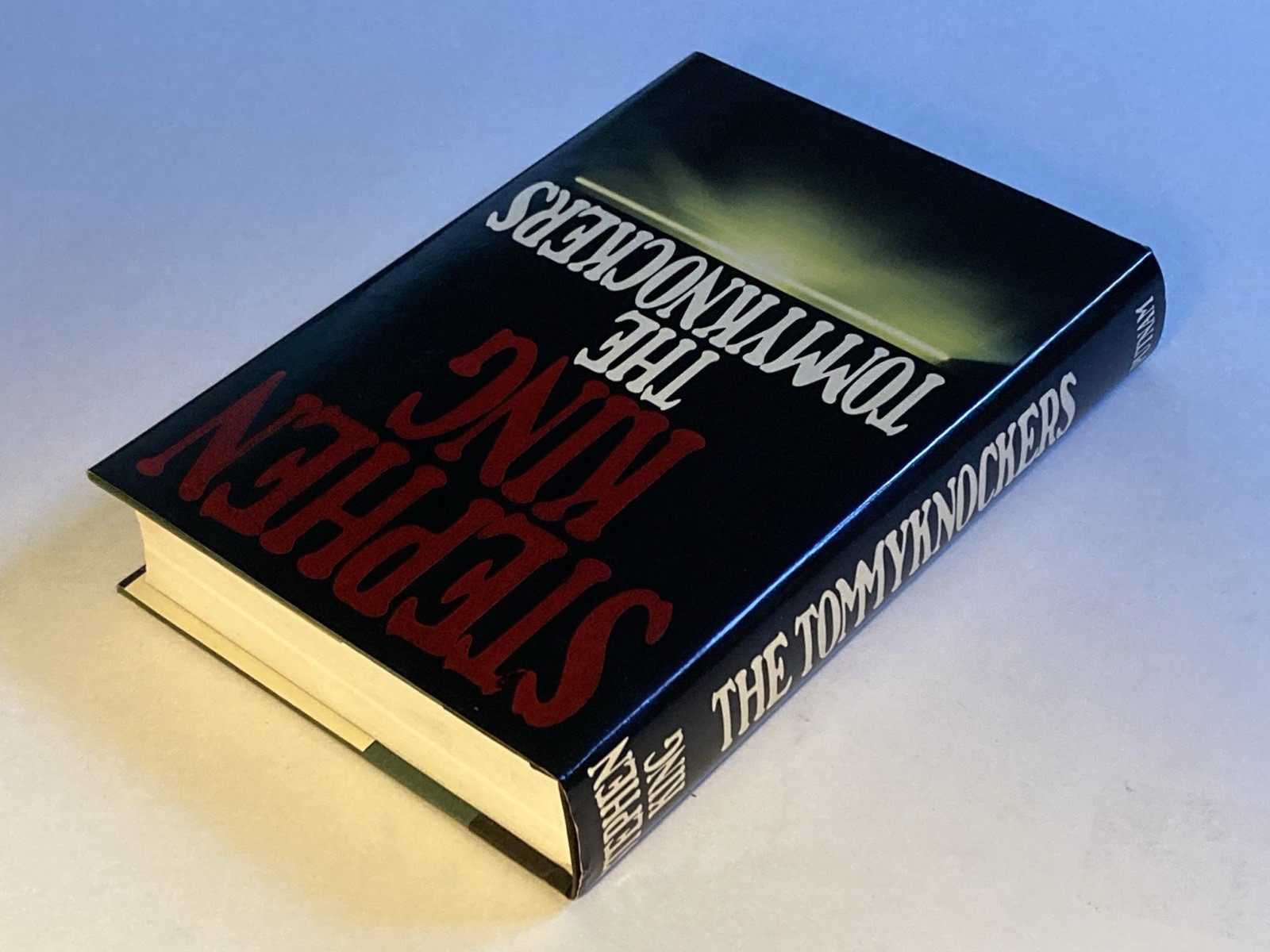 The Tommyknockers by Stephen King; 1st / 1st, 1987, NF / NF Condition
