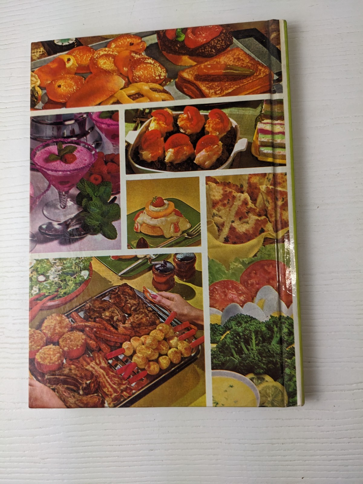 Retro BETTER HOMES & GARDENS MEALS IN MINUTES Hardcover Cookbook Vintage 1963