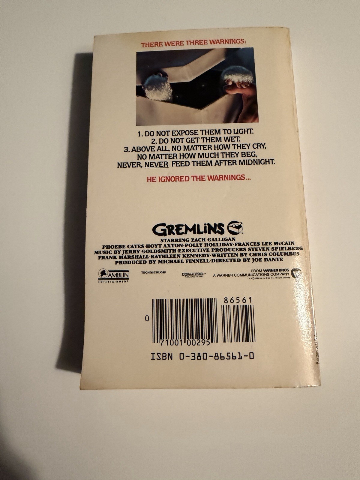 Steven Spielberg GREMLINS Movie Book 1984 VINTAGE PAPERBACK Original 1st Print