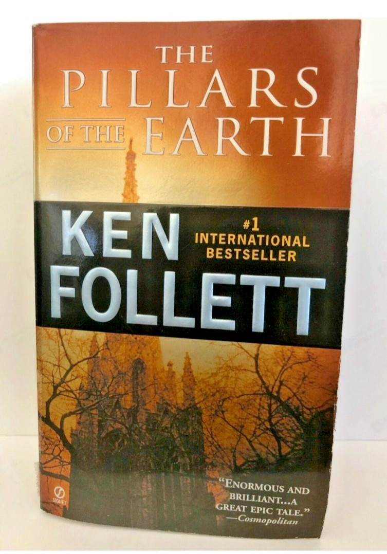 The Pillars of the Earth A Novel by Ken Follett 1990 Signet Fiction Paperback EU