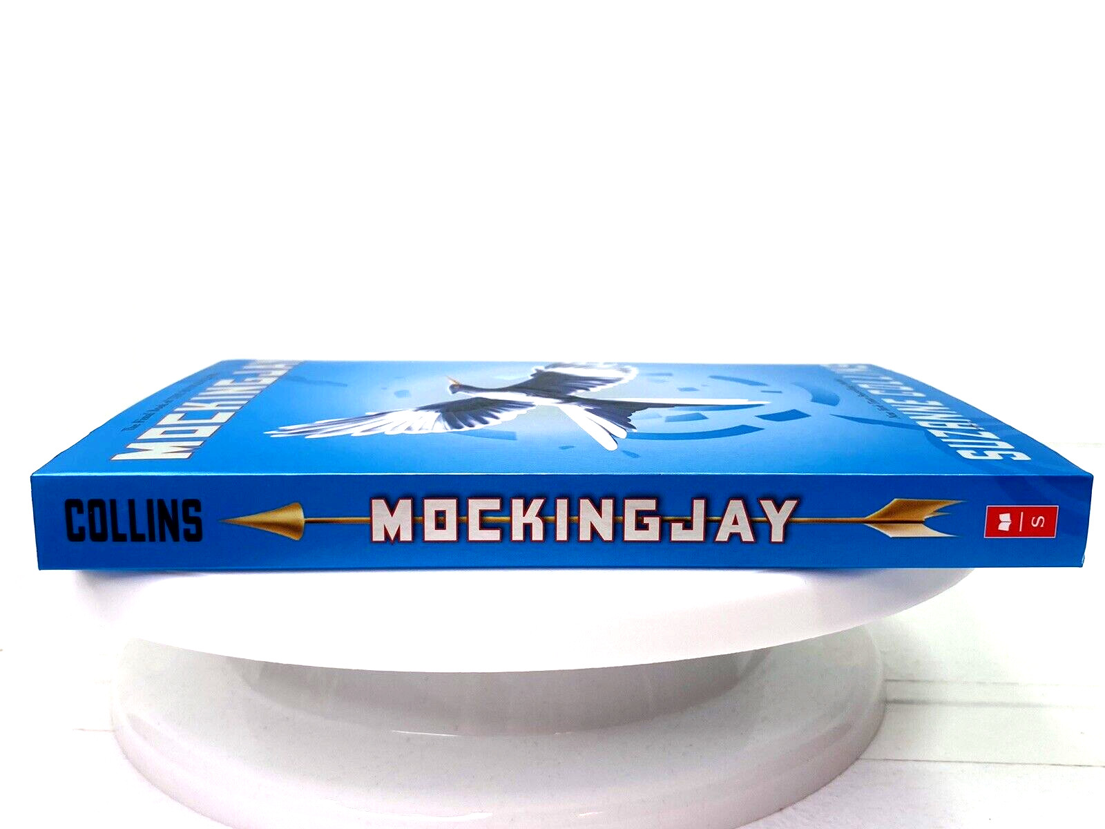 The Hunger Games Trilogy Catching Fire Mockingjay SC Softcover Case Collins