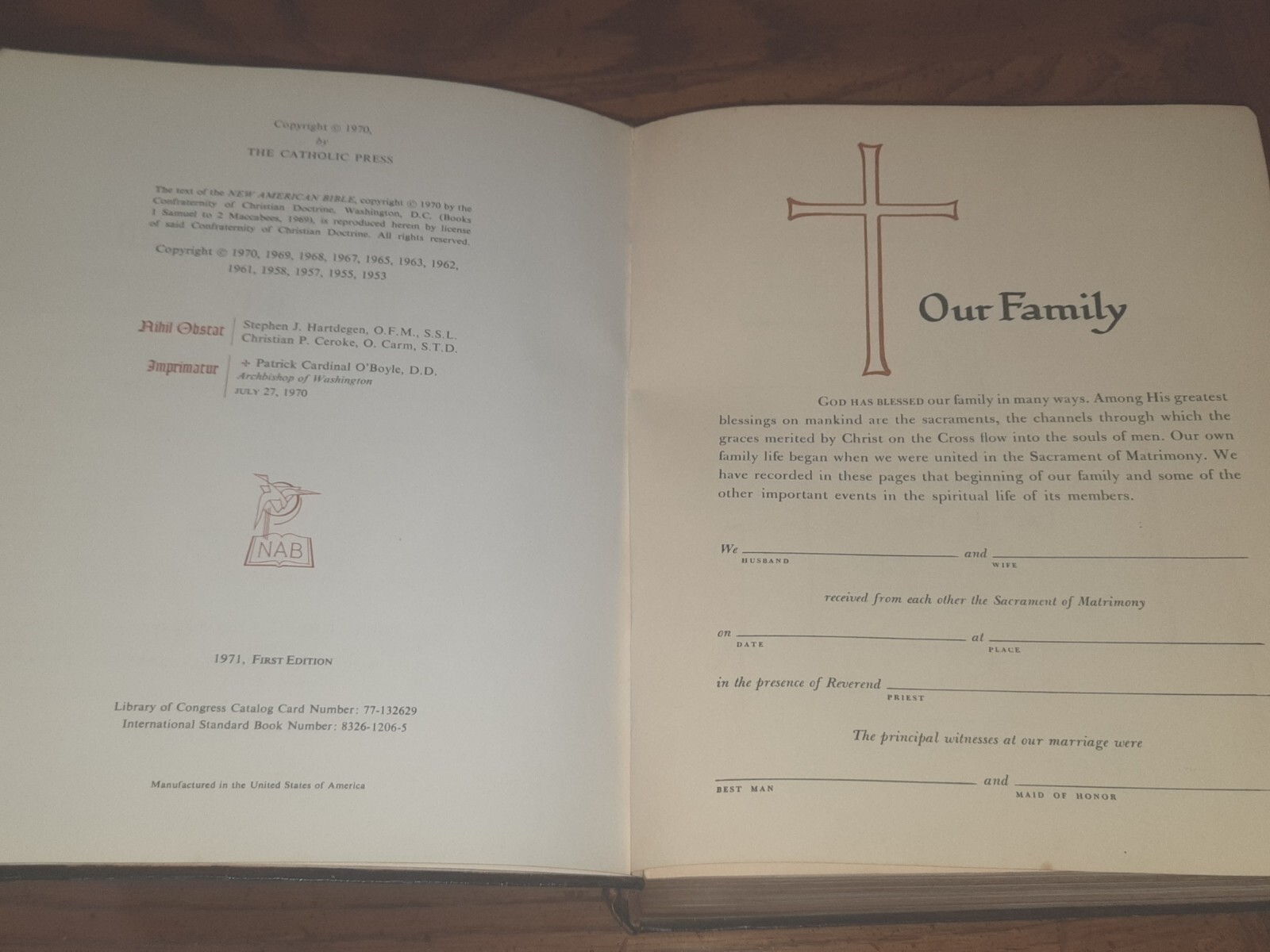 The New American Bible Flexible Cover Catholic Press Three Column 1st Edition