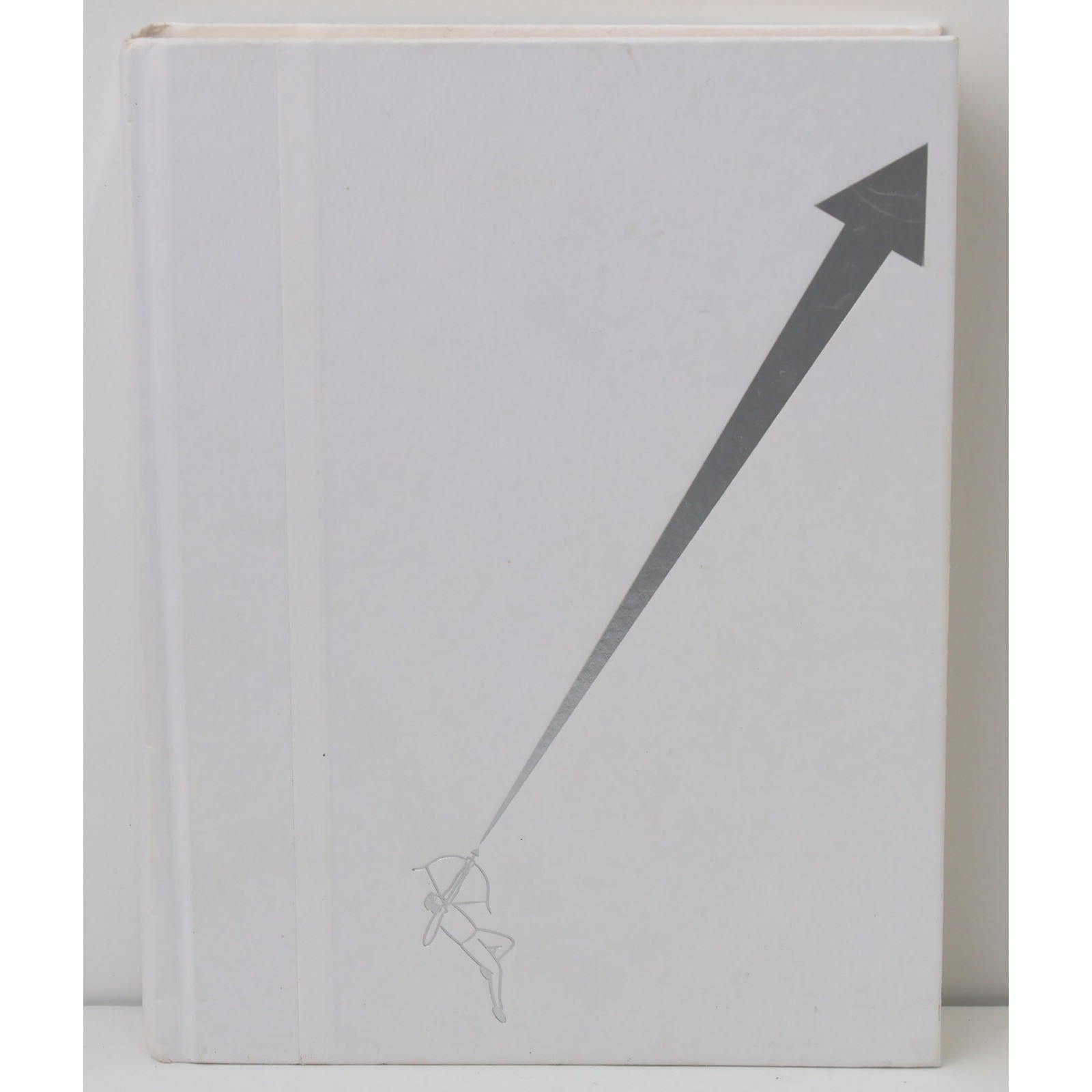 Harmony Books Outlive Hardcover Peter Attia MD White Good 1st Edition Longevity