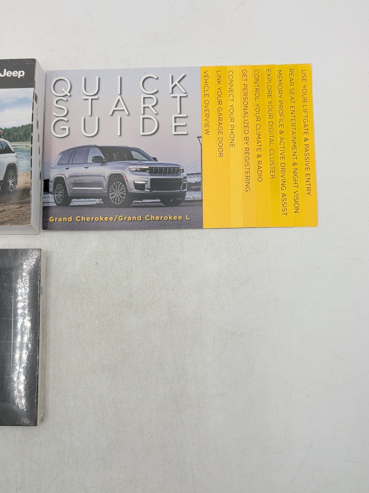 2023 Jeep Grand Cherokee / Grand Cherokee L Owners Manual Factory Original