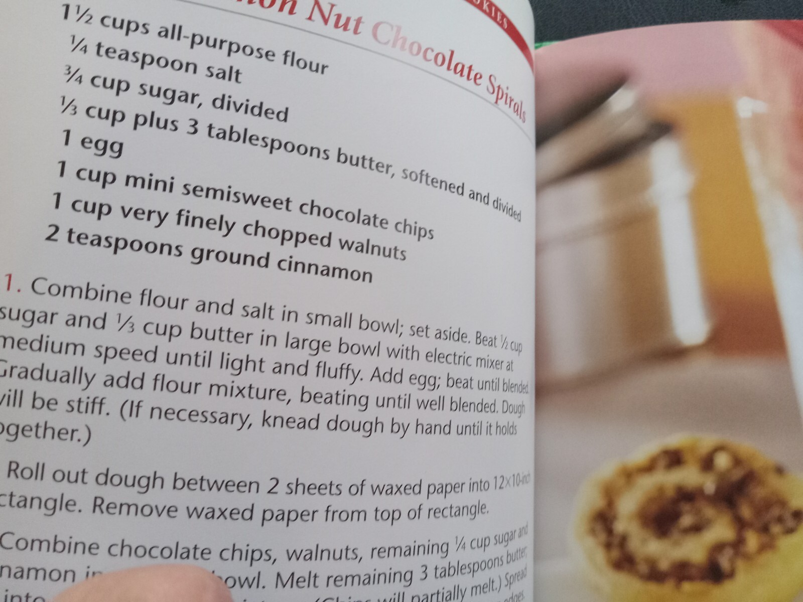 Cookbook Festive Christmas Cookies Hardcover Pre-owned 31 Pages