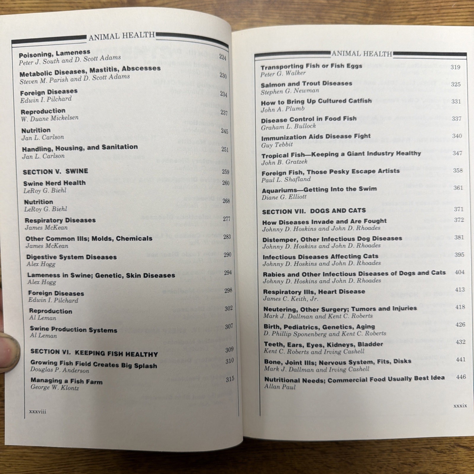 1984 Yearbook of Agriculture – Animal Health Livestock and Pets – 637 Pages