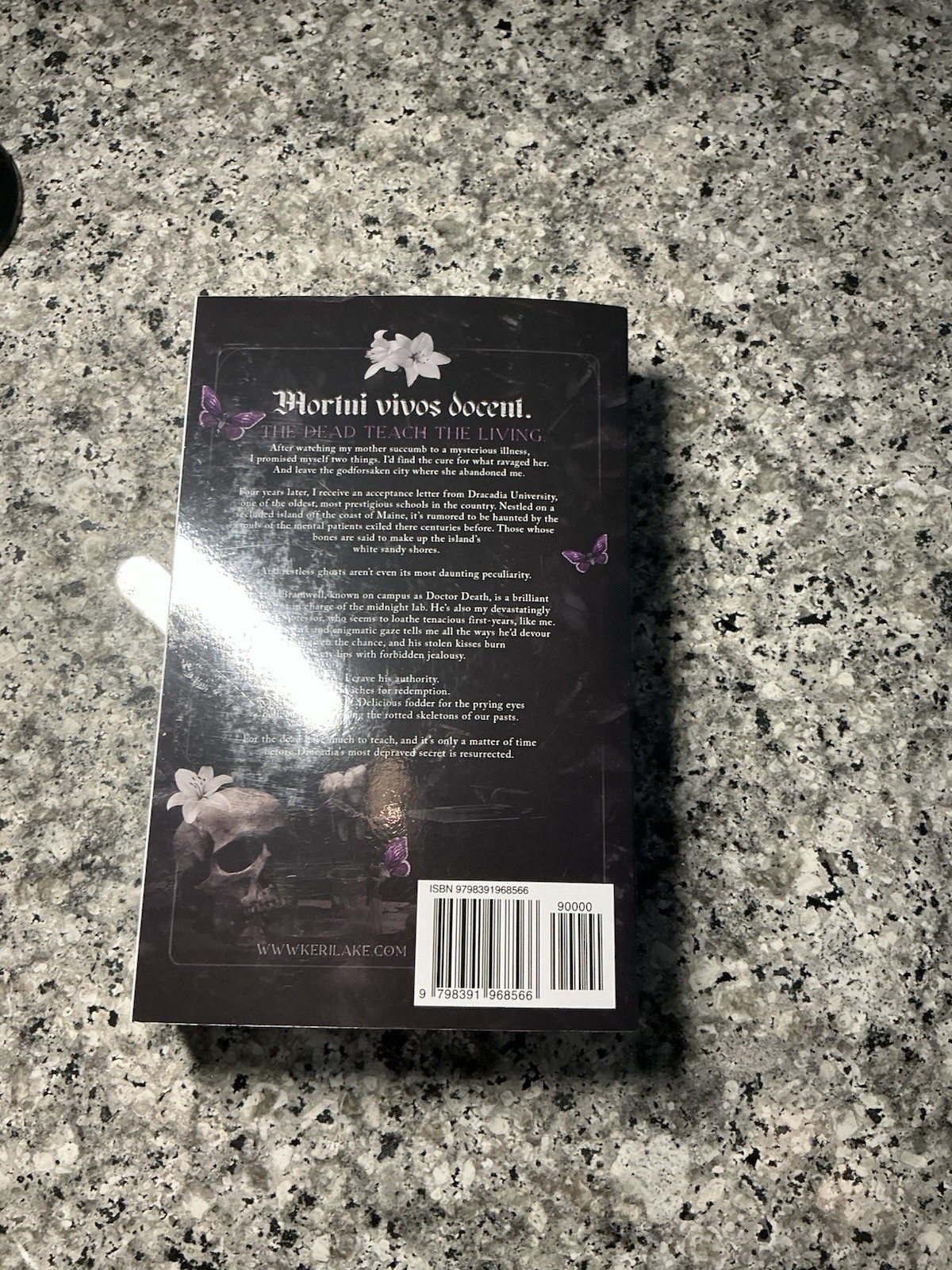 Nocticadia: A Dark Academia Gothic Romance Keri Lake
