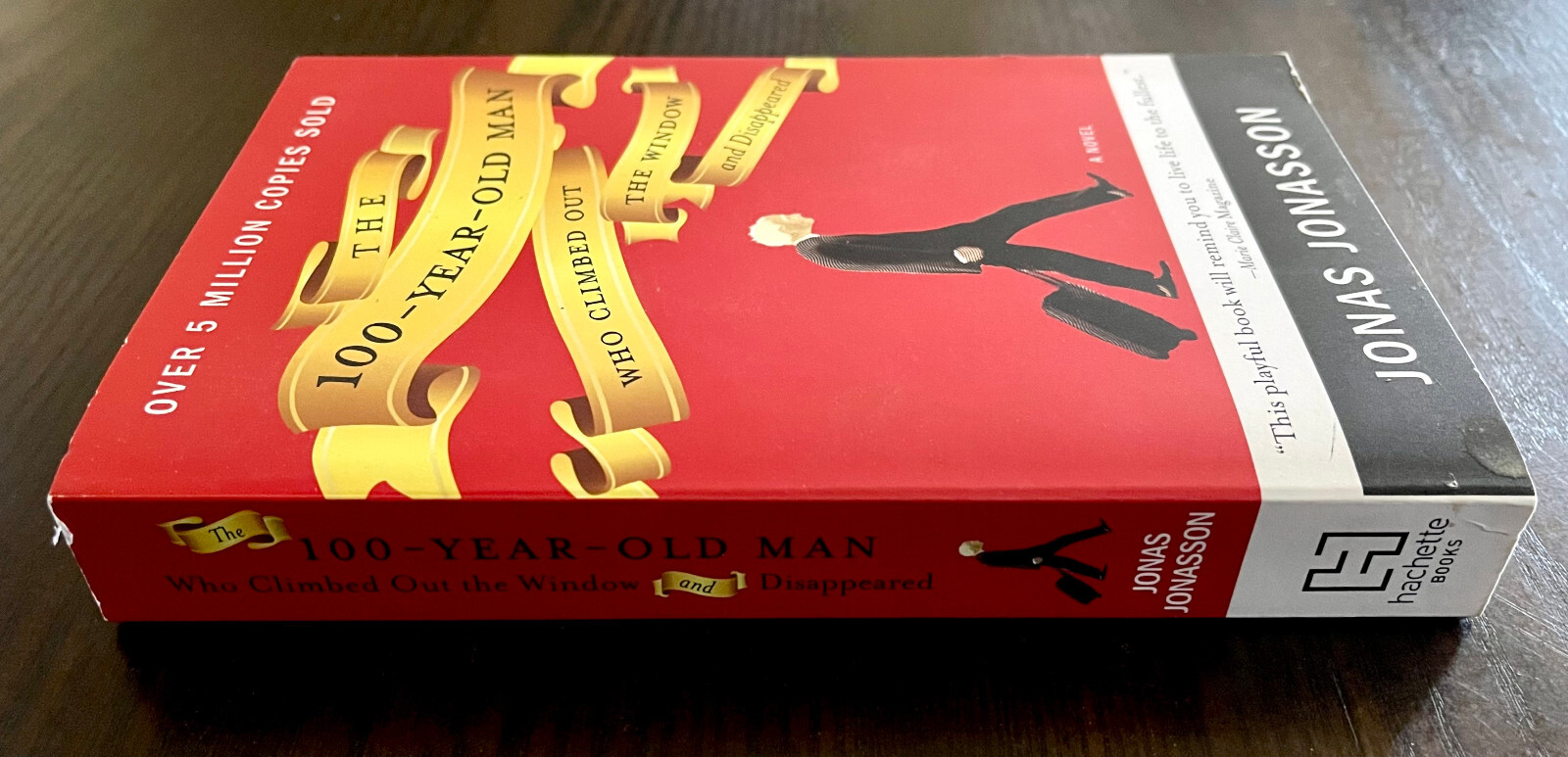 The 100 Year Old Man Who Climbed Out the Window and Disappeared – Jonas Jonasson