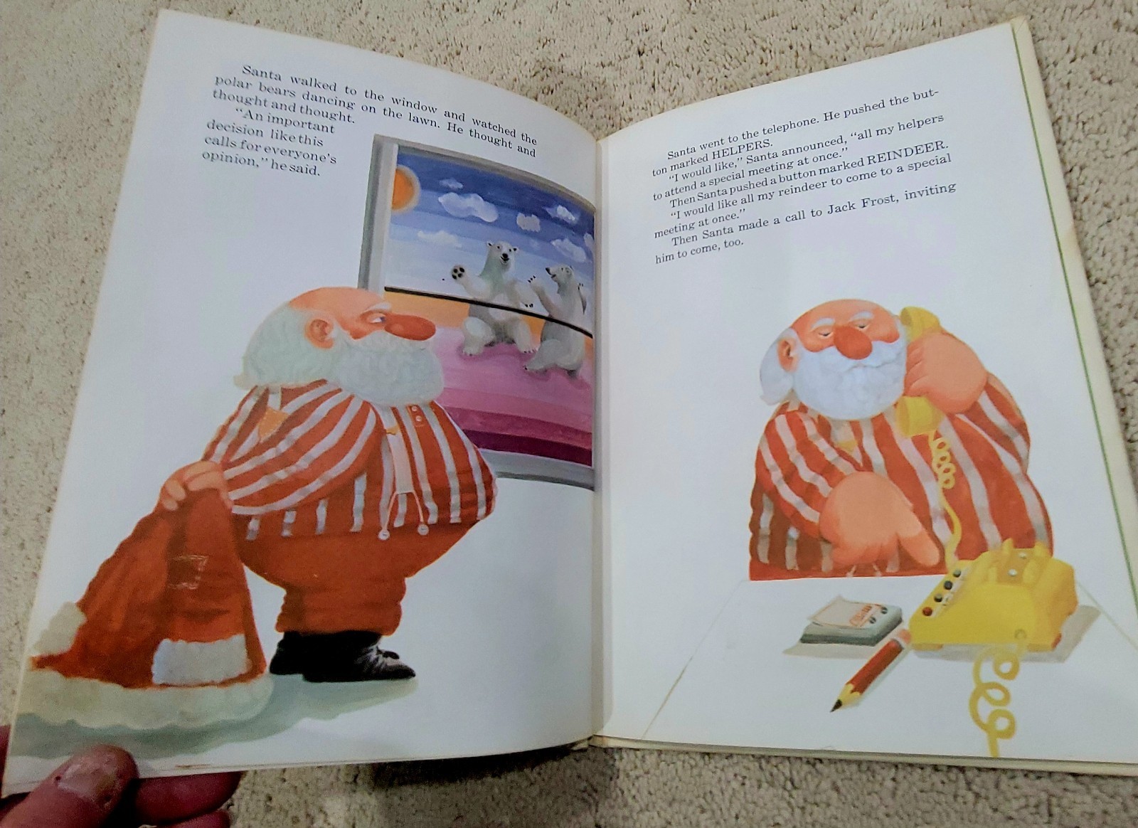 Vintage Christmas Book Santa Makes A Change 1970 Hardcover Book