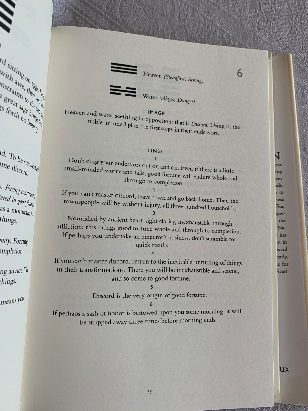 I Ching:The Book of Change New Translation David Hinton HC Dust Jacket Like New