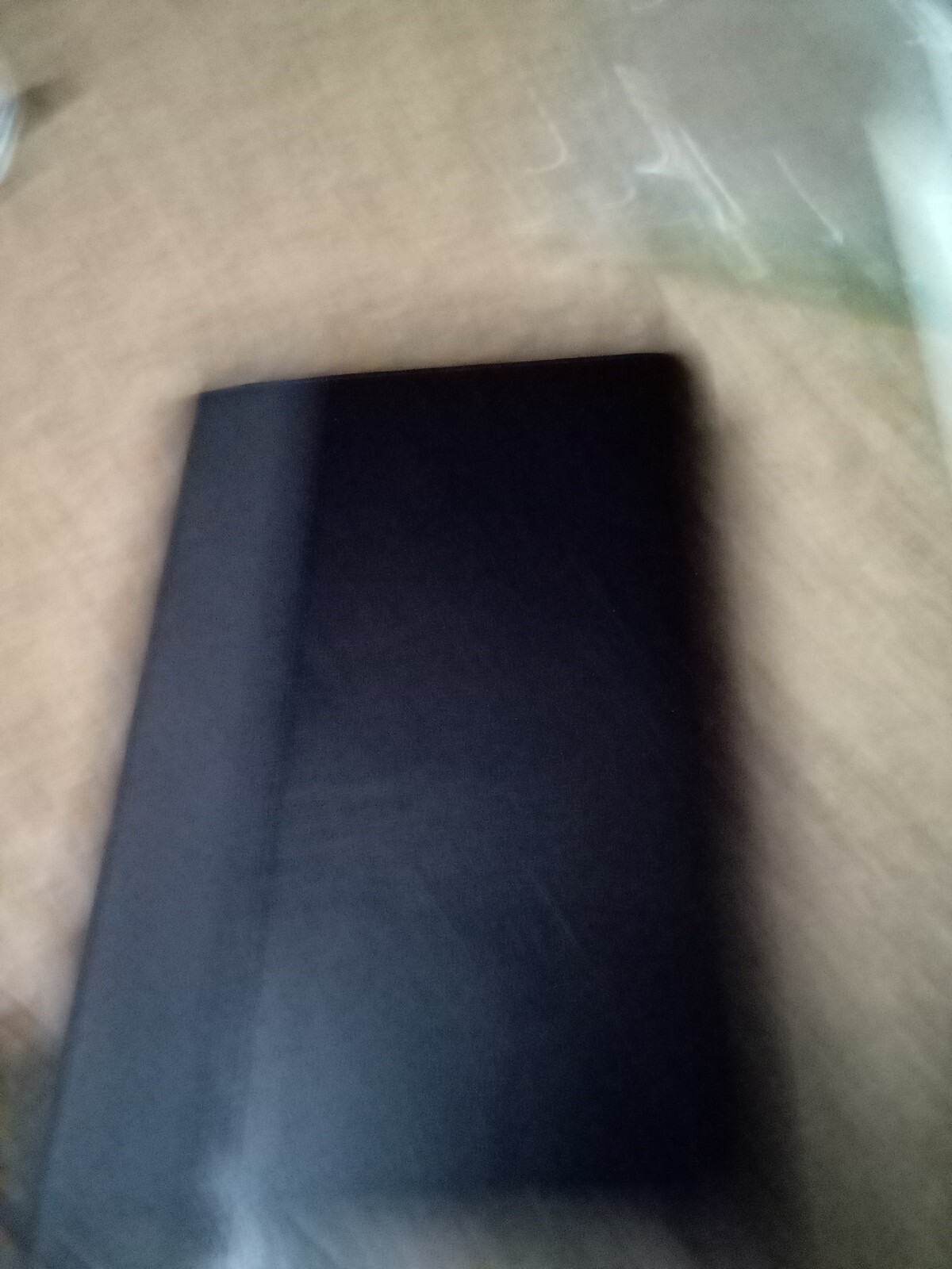 New KJV Giant Print Standard Size Bible with Thumb Index: Black faux leather