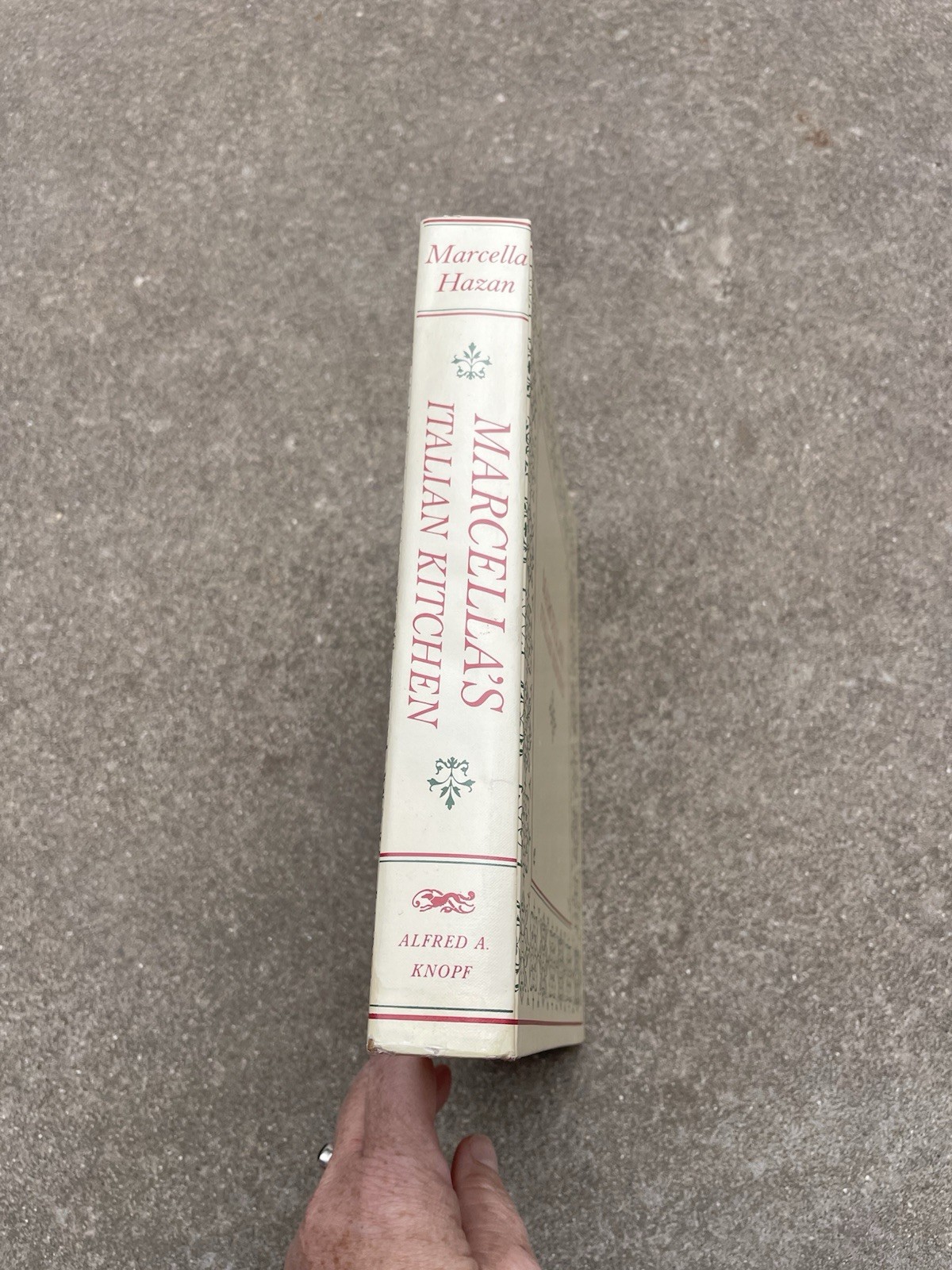 Marcella’s Italian Kitchen by Marcella Hazan Hardcover 1986 1st Edition