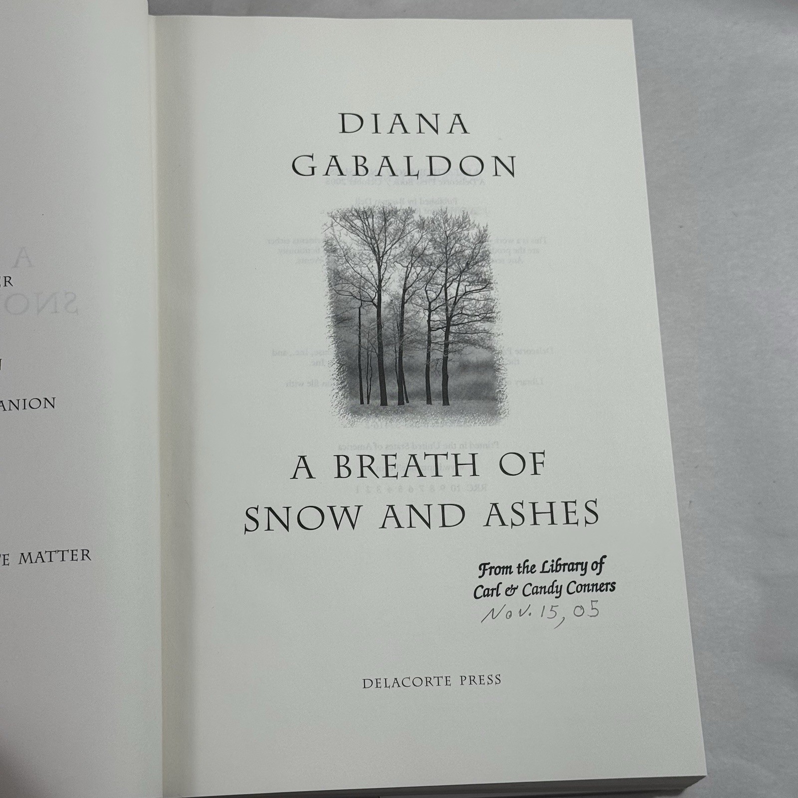 Diana Gabaldon A Breath of Snow and Ashes (Outlander) 2005 1st/1st HCDJ
