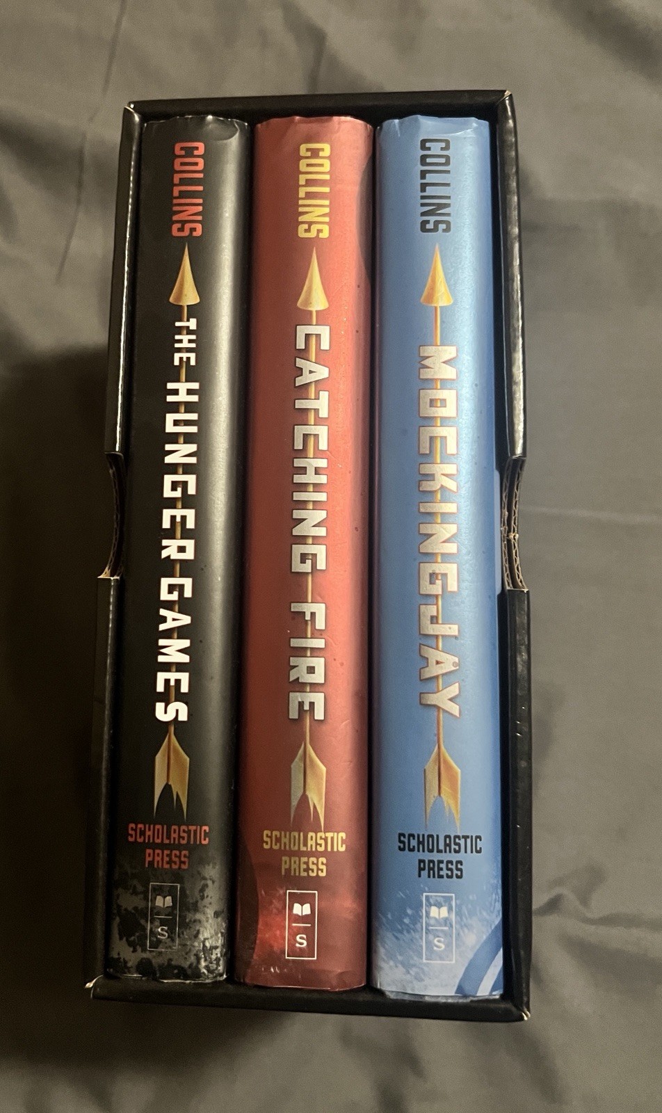 The Hunger Games Trilogy Boxed Set Set by Suzanne Collins GUC