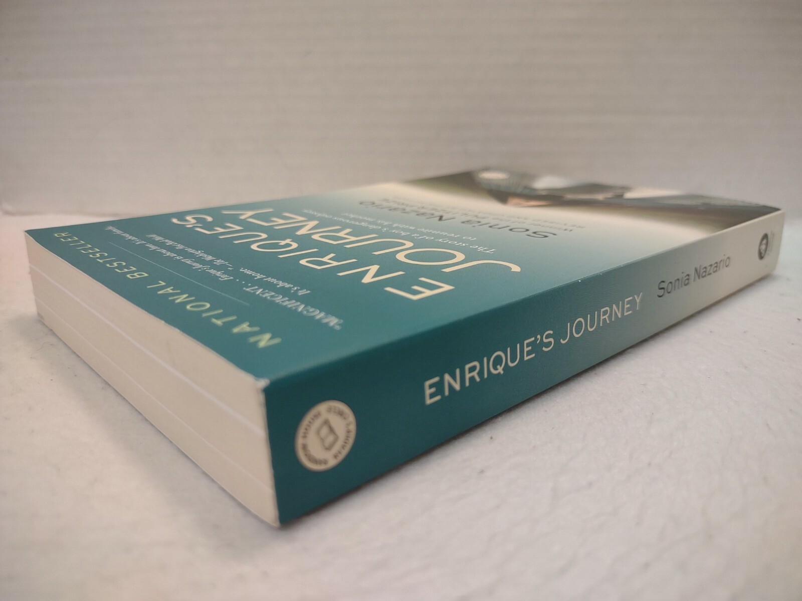 ENRIQUE’S JOURNEY by Sonia Nazario (2014, Pb) * SIGNED * FREE SHIPPING *