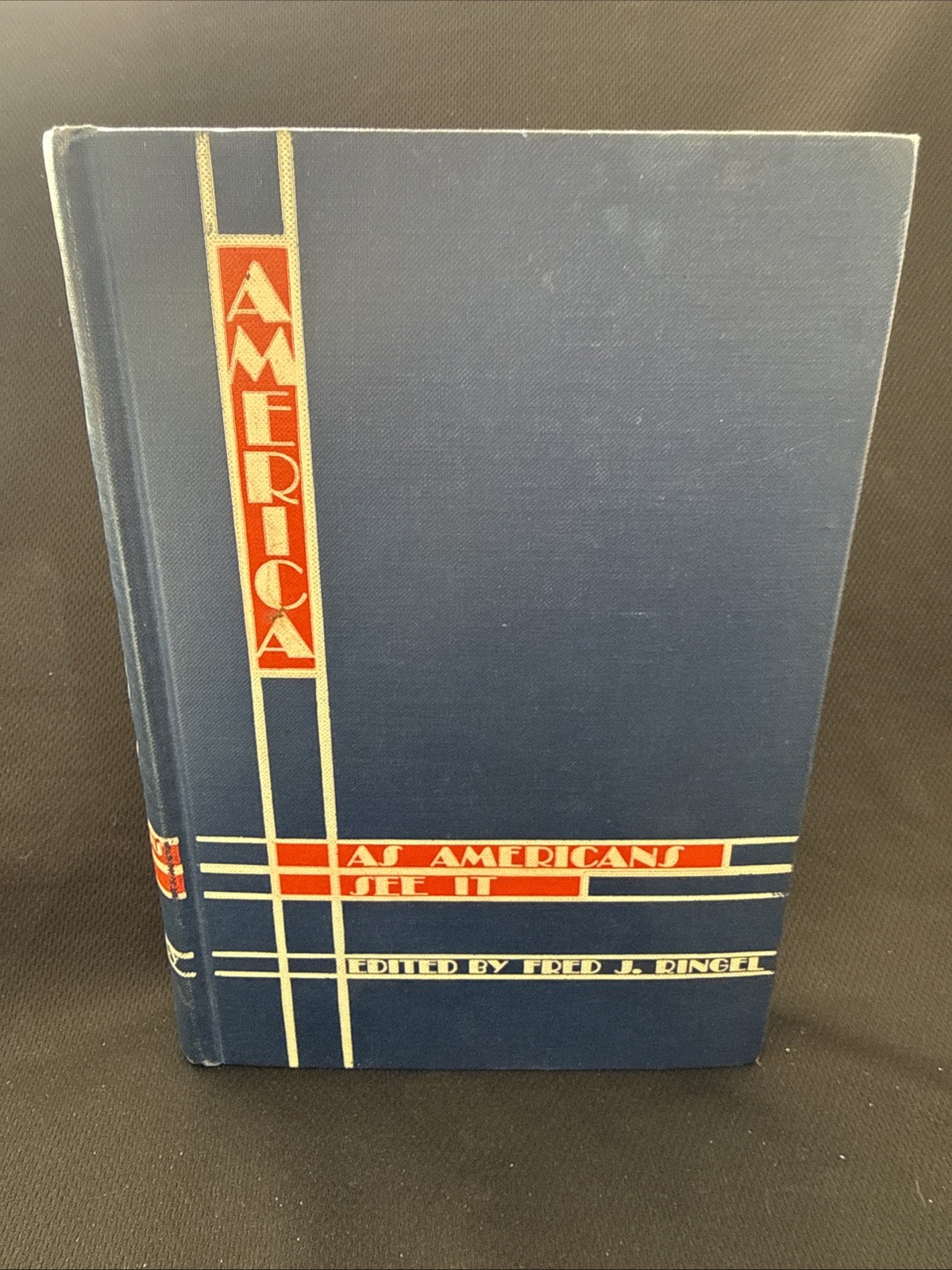 1932 – America As Americans See It 100 photographers Walker Evans Lewis Hine HC