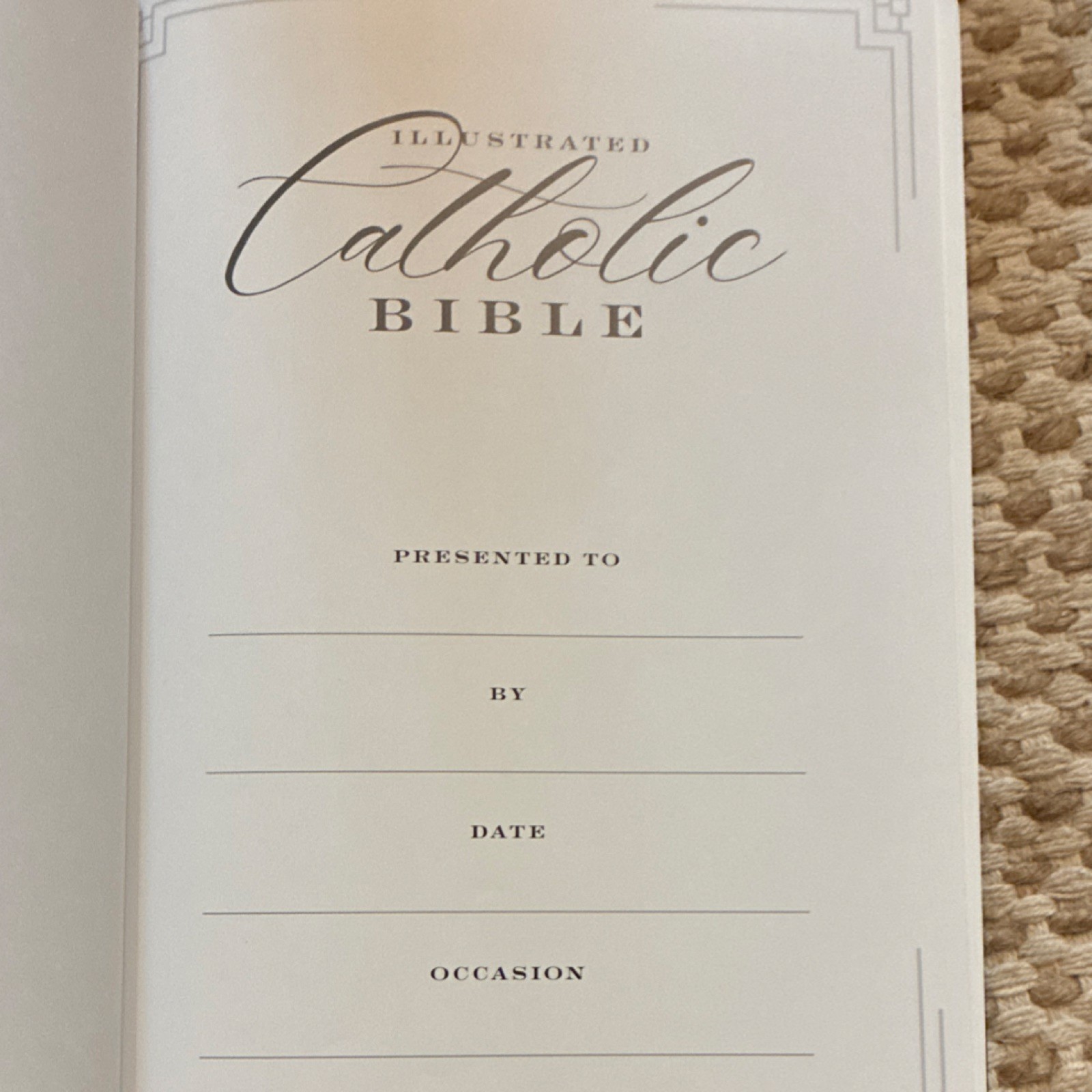 Catholic Bible Press NRSV Illustrated Catholic Bible Catholic Ed LeatherSoft