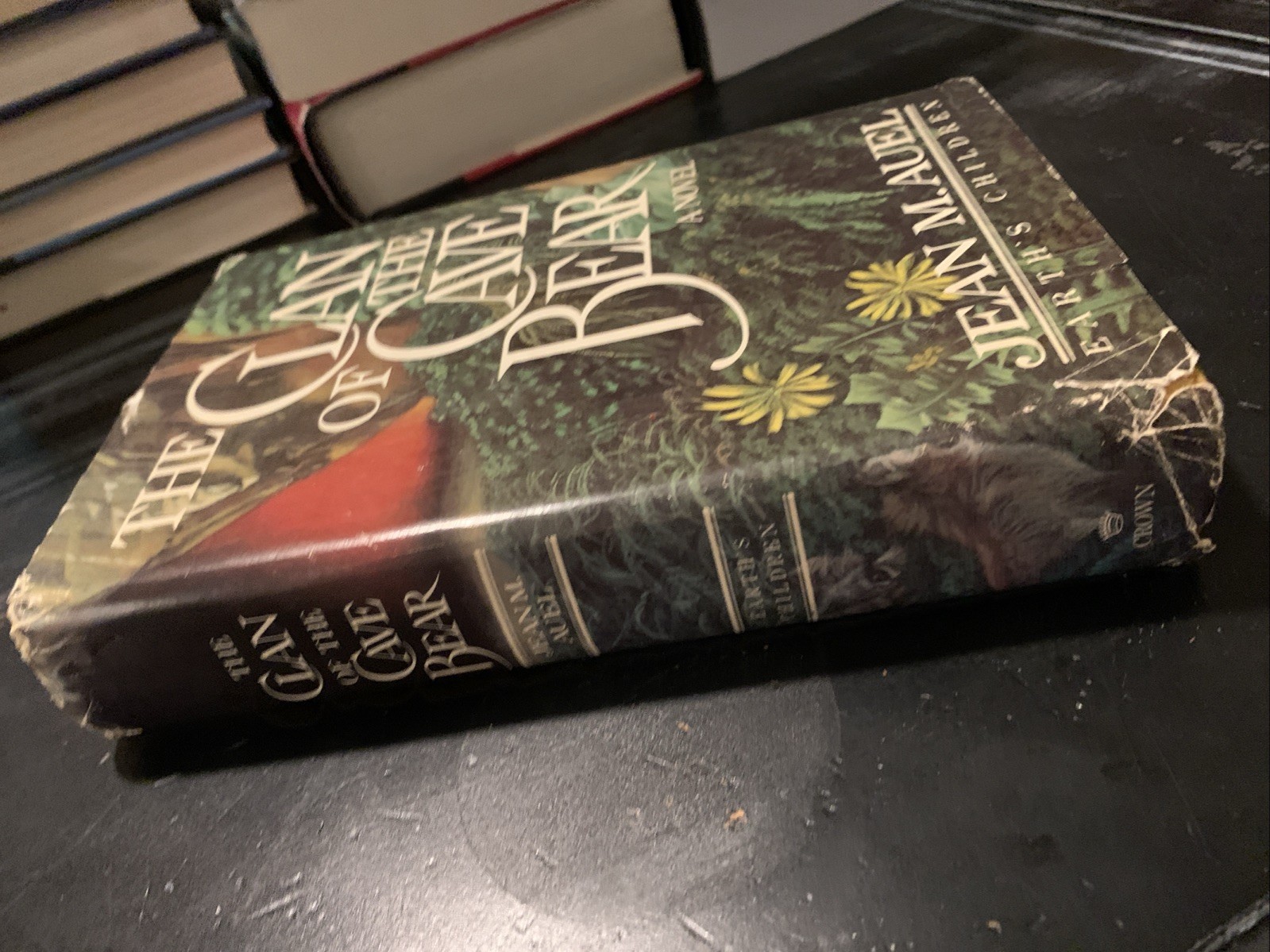 The Clan of the Cave Bear by Jean M. Auel 1980 Hardcover Book Club Edition