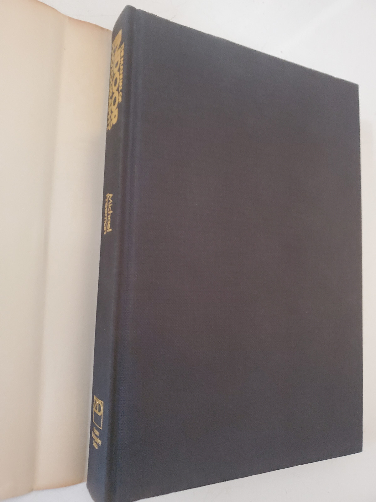 THE MANUAL of INDOOR PHOTOGRAPHY Michael Freeman HC 1st Printing w/ DJ