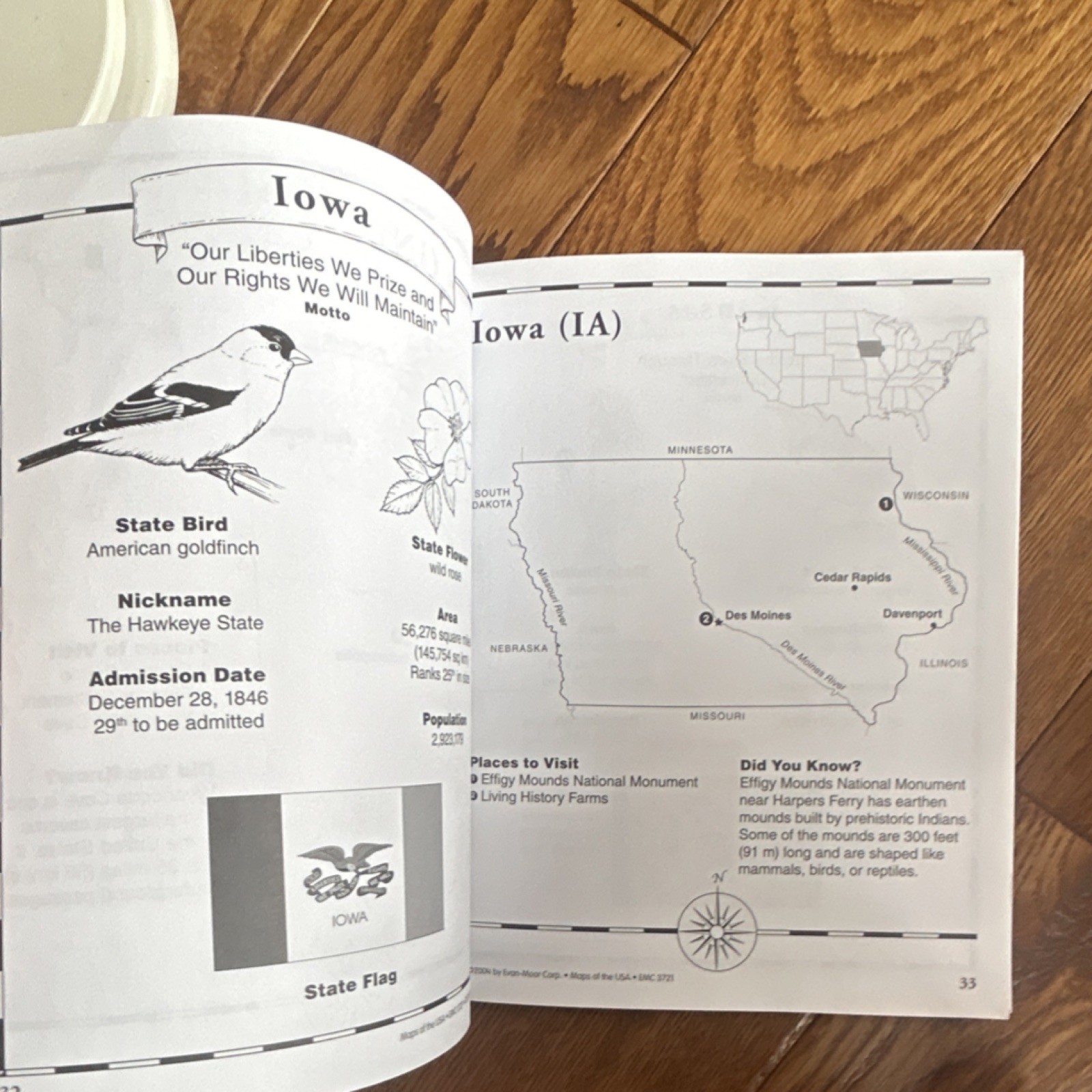 Evan-Moor Maps of the USA Paperback 2009 Geography Activity Book