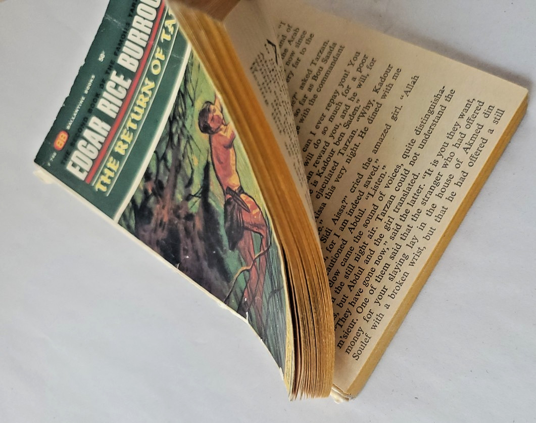 7 Edgar BURROUGHS BB Books, Paperback ~ Tarzan (#1, 2, 5 & 10), Venus & Mars